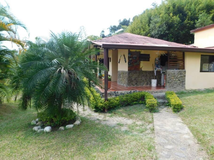 Finca - Granja Ecológica y de Descanso