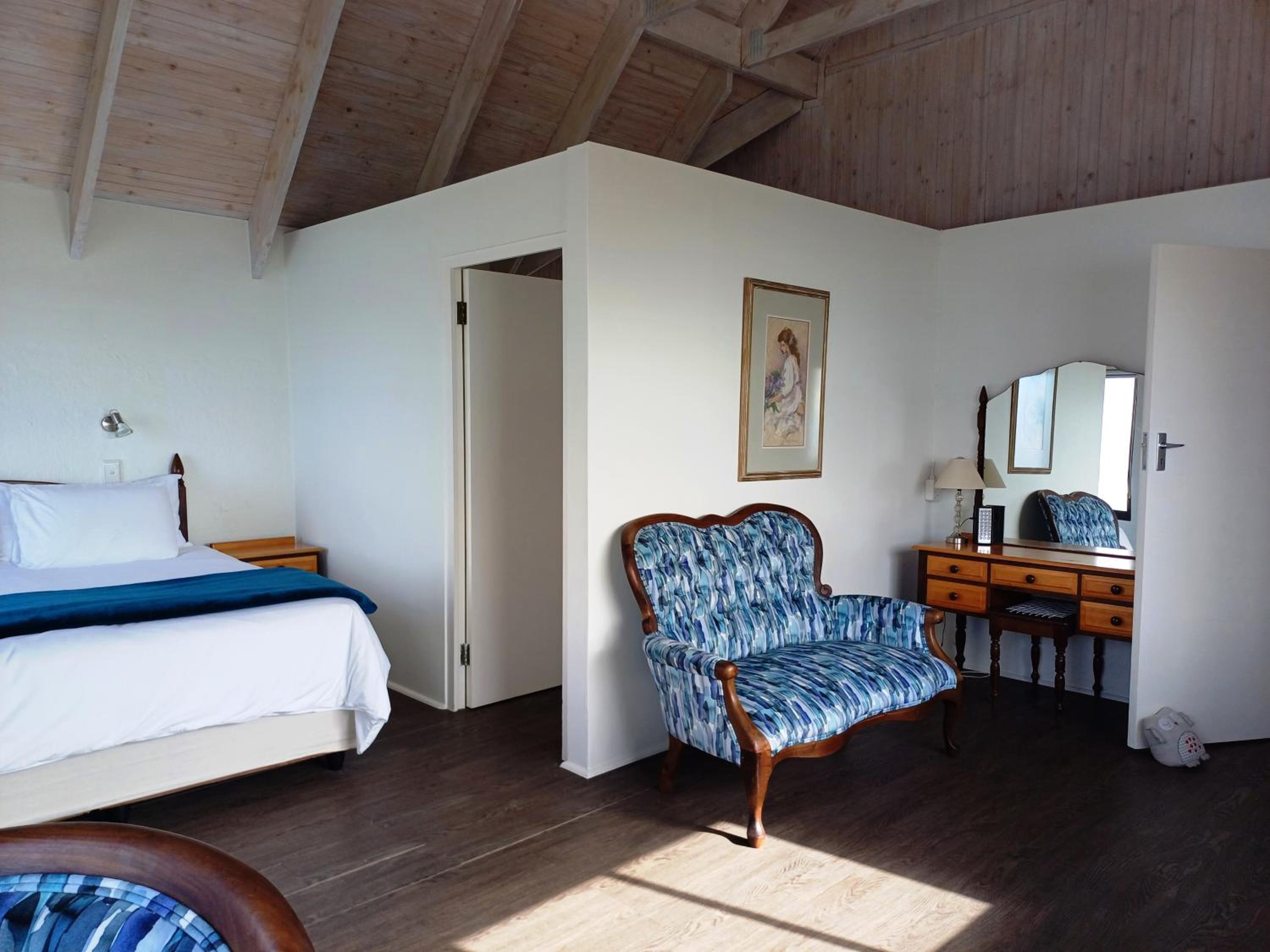 Whale Watch Cottage