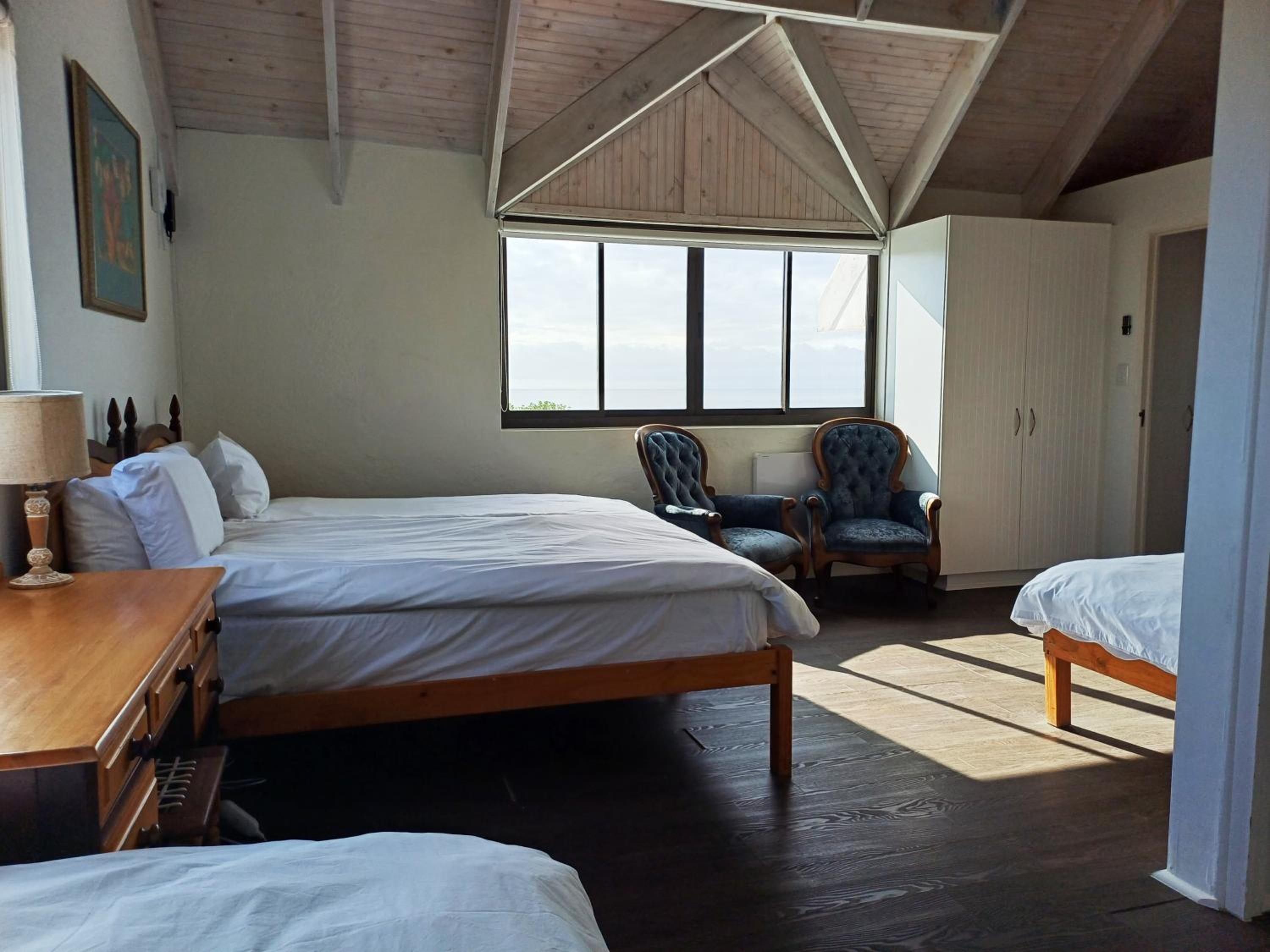 Whale Watch Cottage