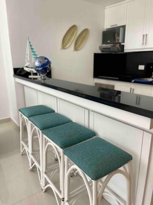 Hermoso apartamento para 6 personas en la playa con piscina view 4