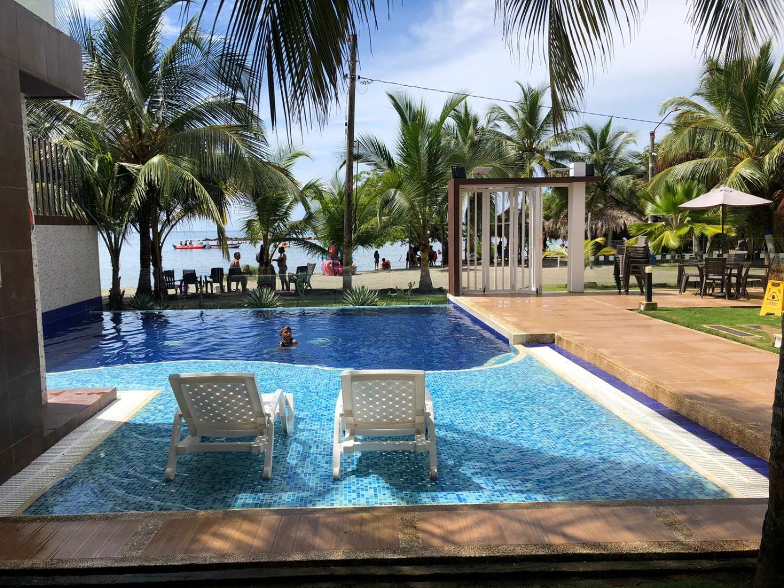 Casa de Playa en Condominio frente al mar