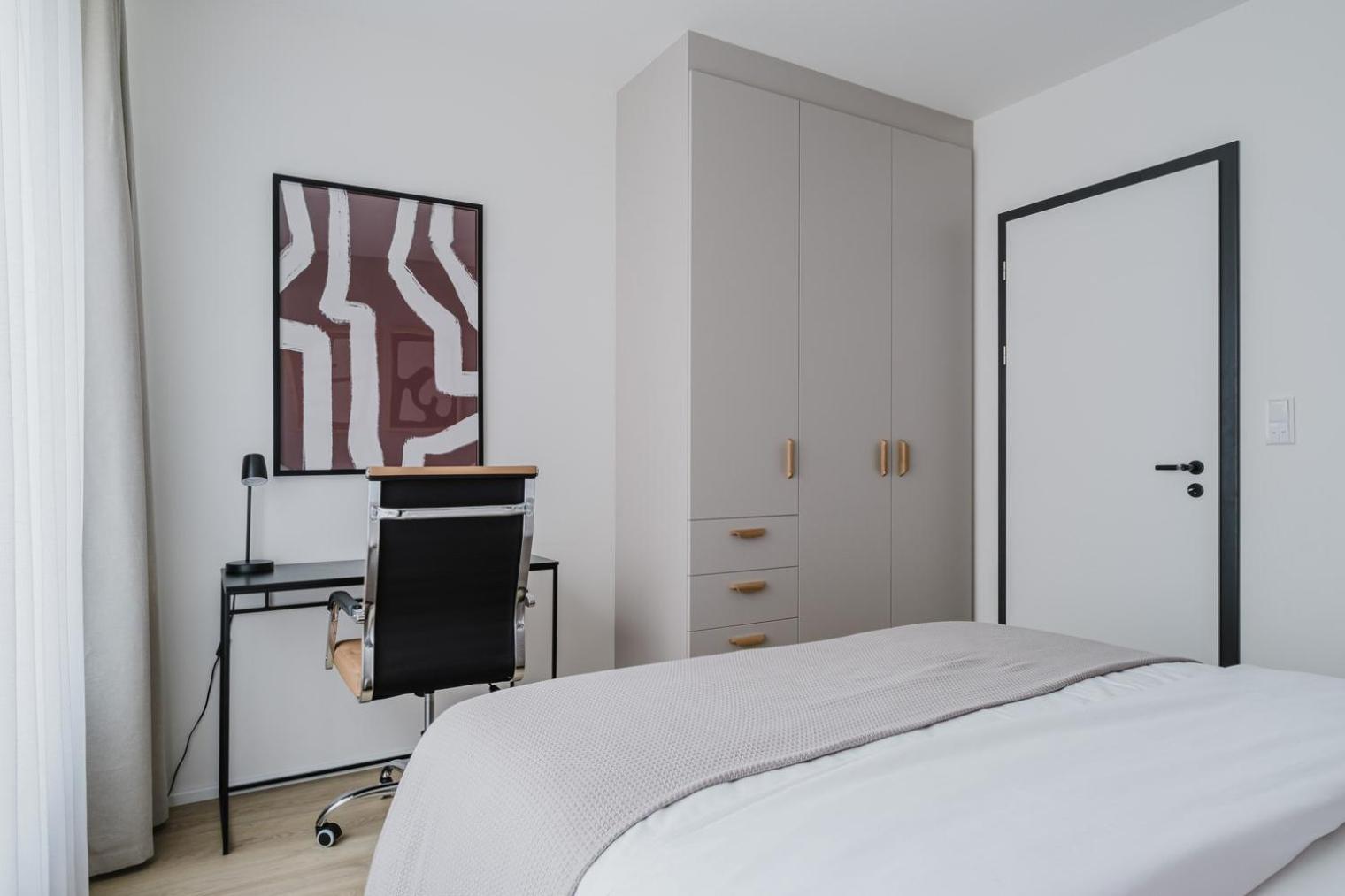 Blueground Prague 7 furnished with balcony PRG-10