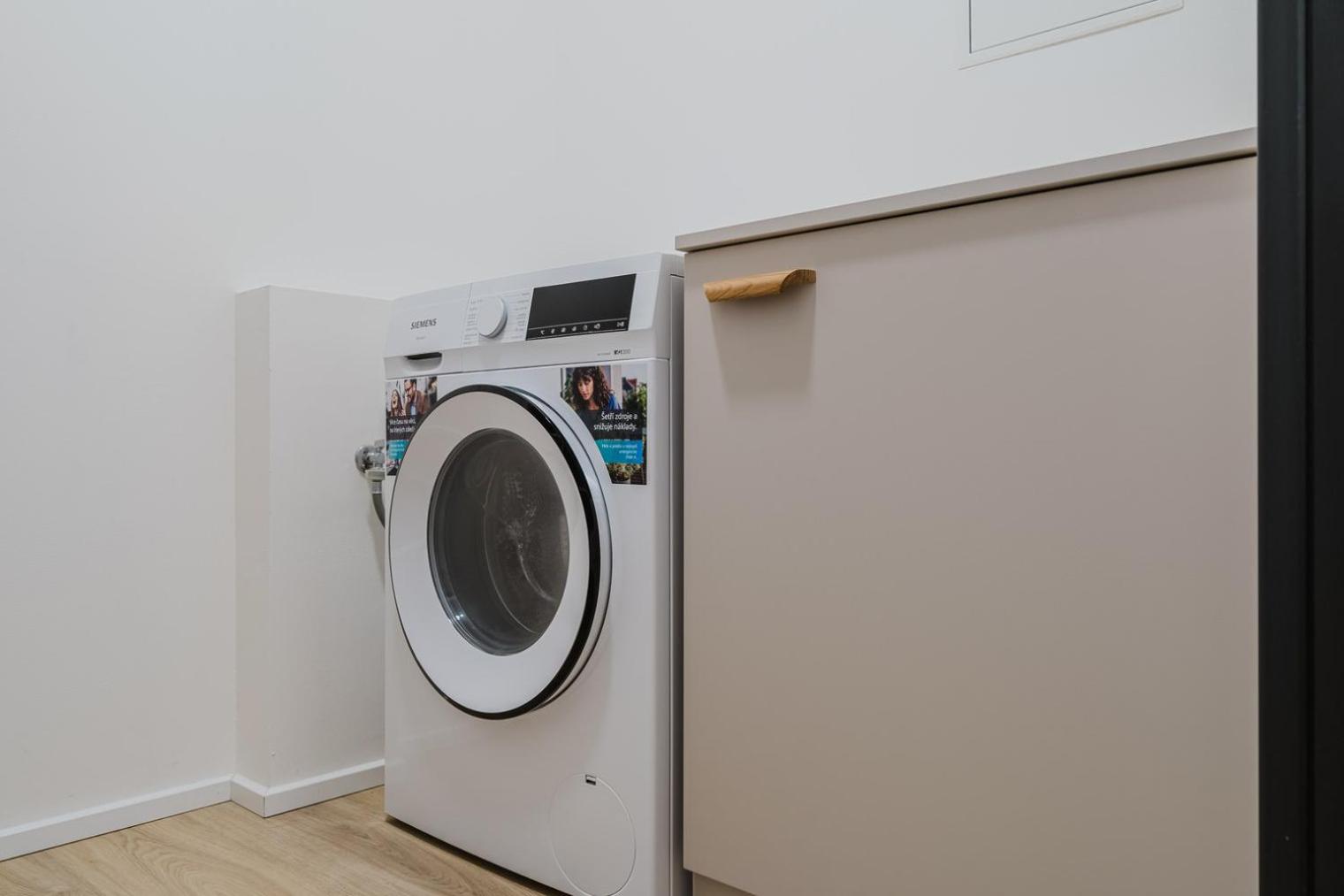 Blueground Prague 7 furnished with balcony PRG-10