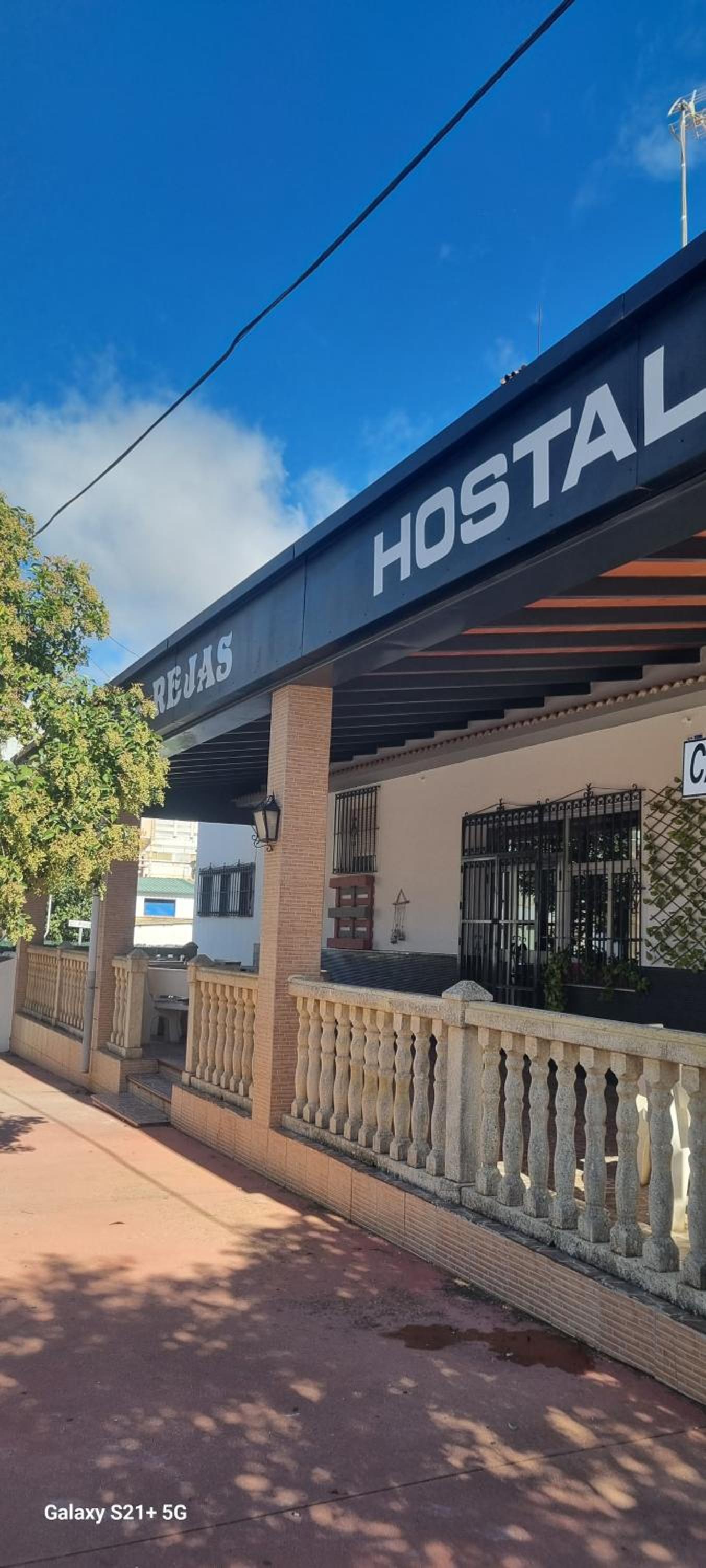 Hostal Las rejas