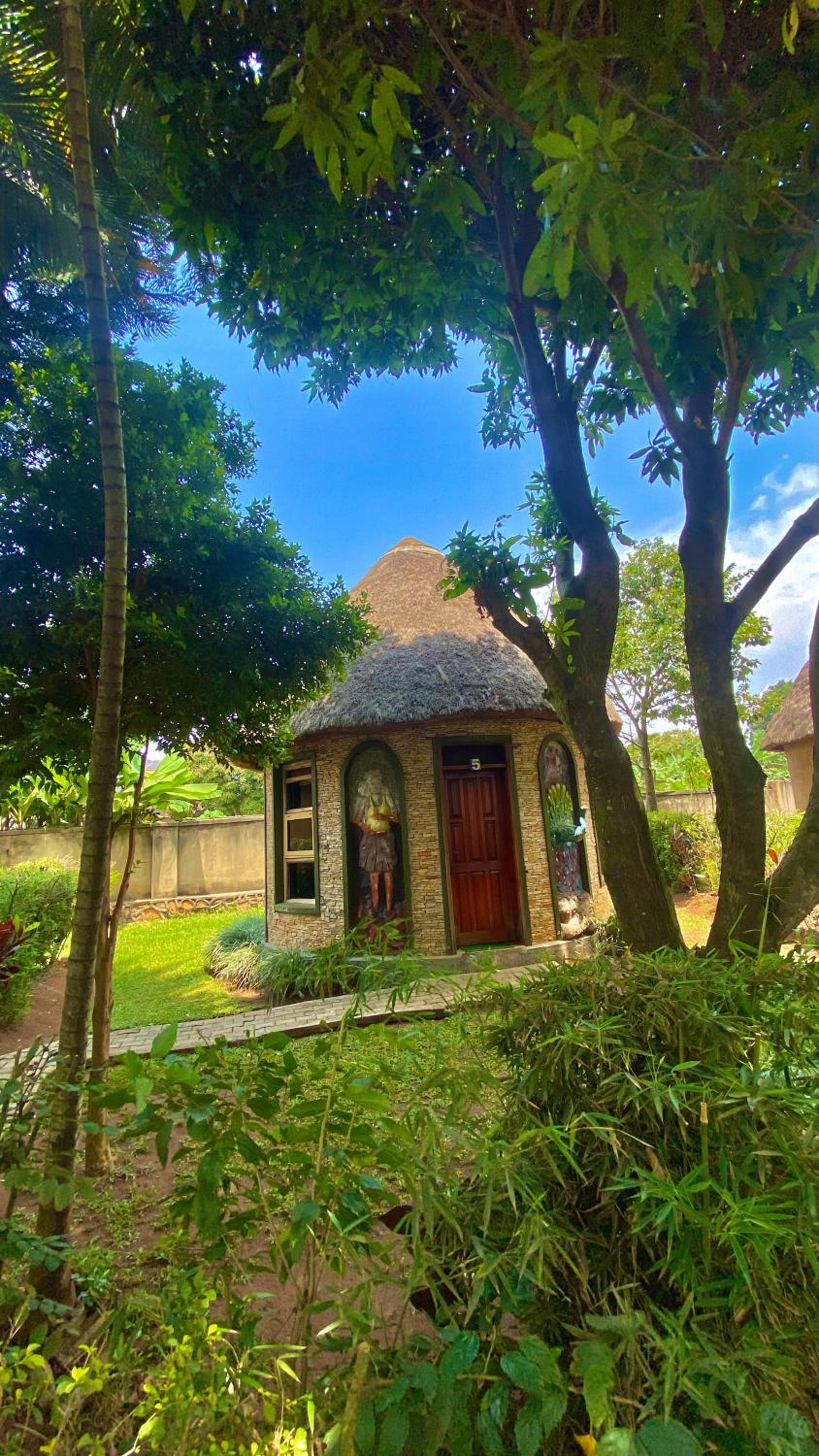 KAZ Cottages Entebbe