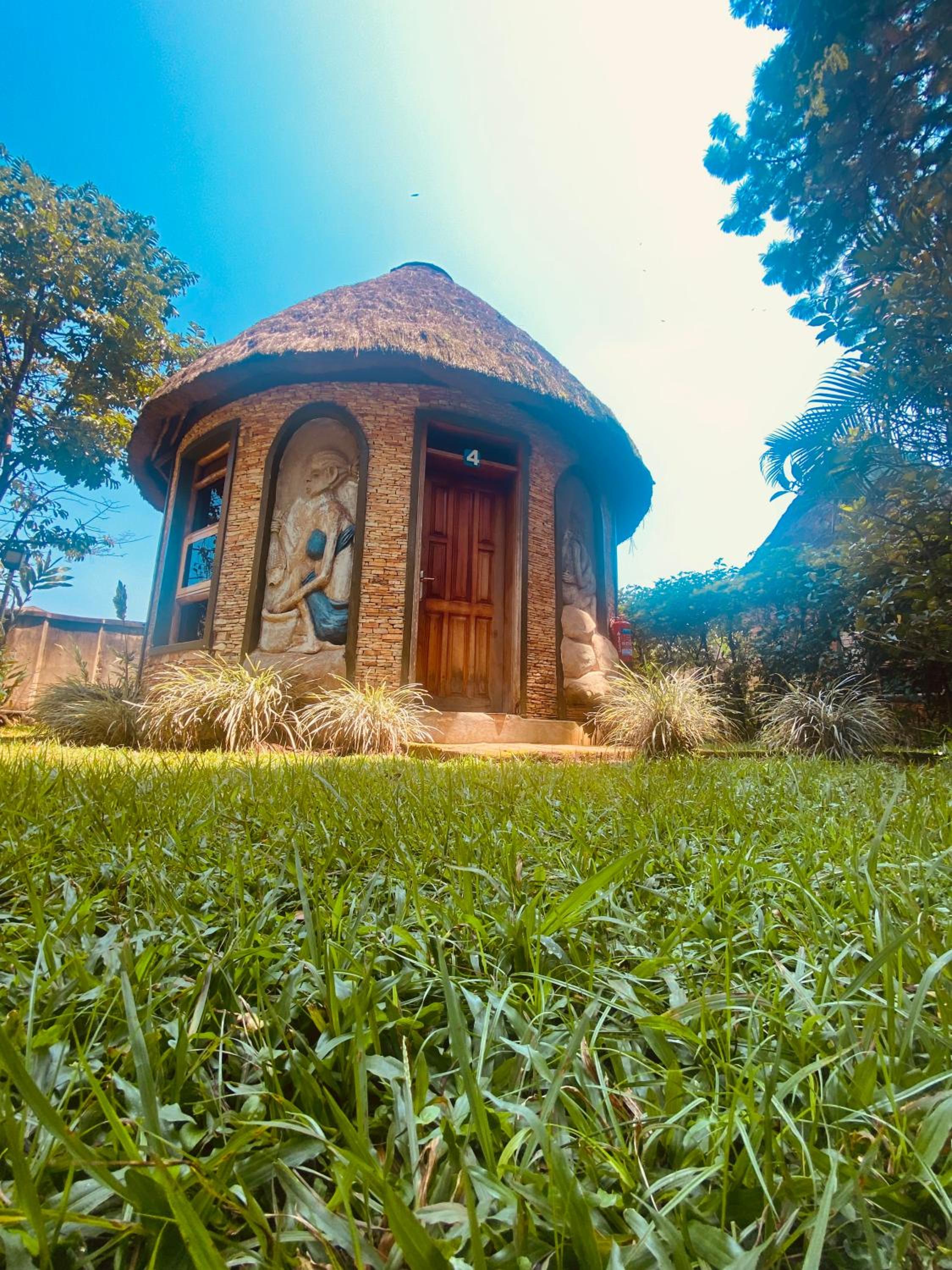 KAZ Cottages Entebbe