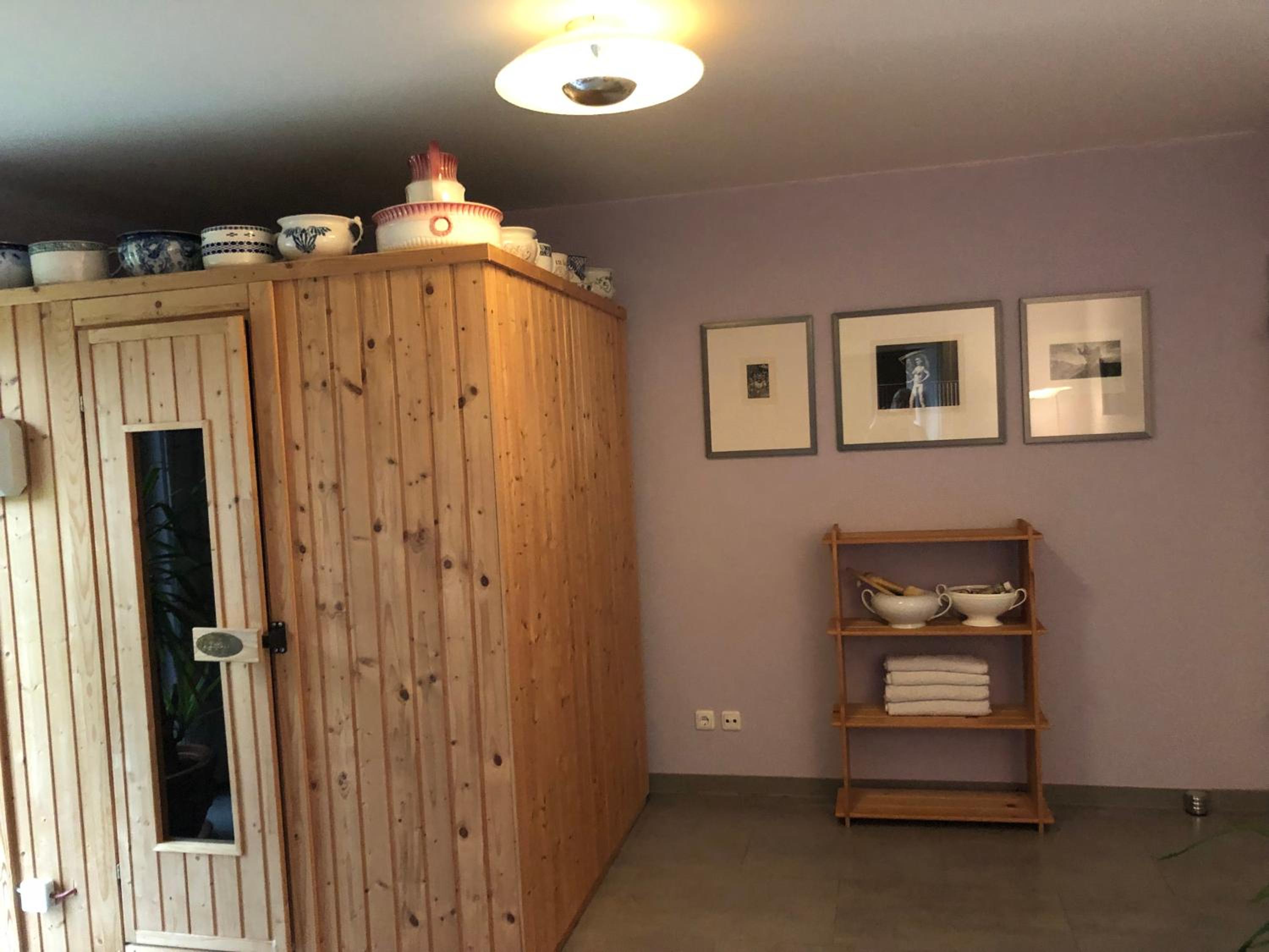 Exklusives Ferienhaus Conradshöh mit Sauna und Terrasse