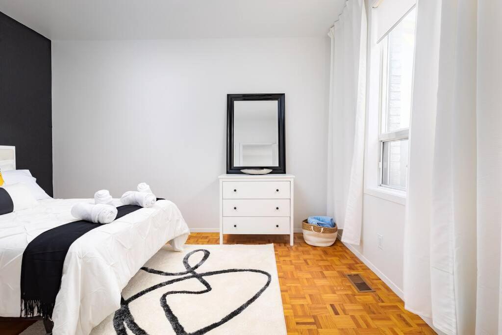 Charming 4 Bed Home with 2Parking