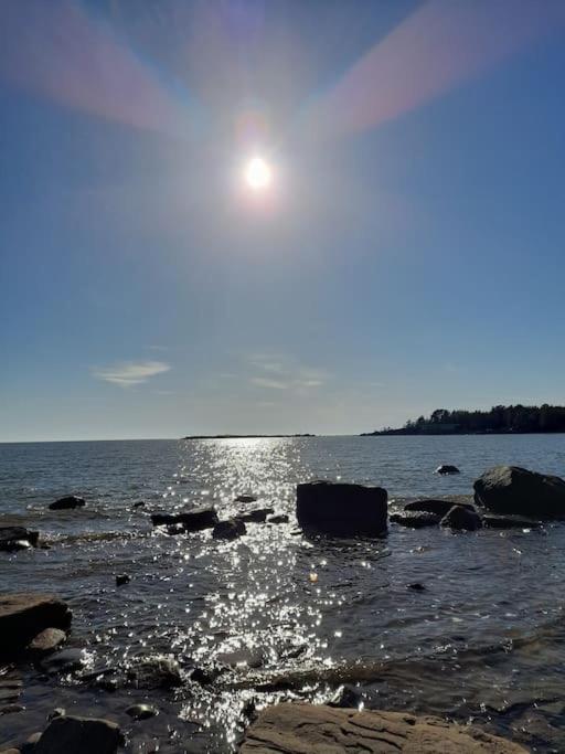 Luonnon rauhassa kodikas loma-asunto