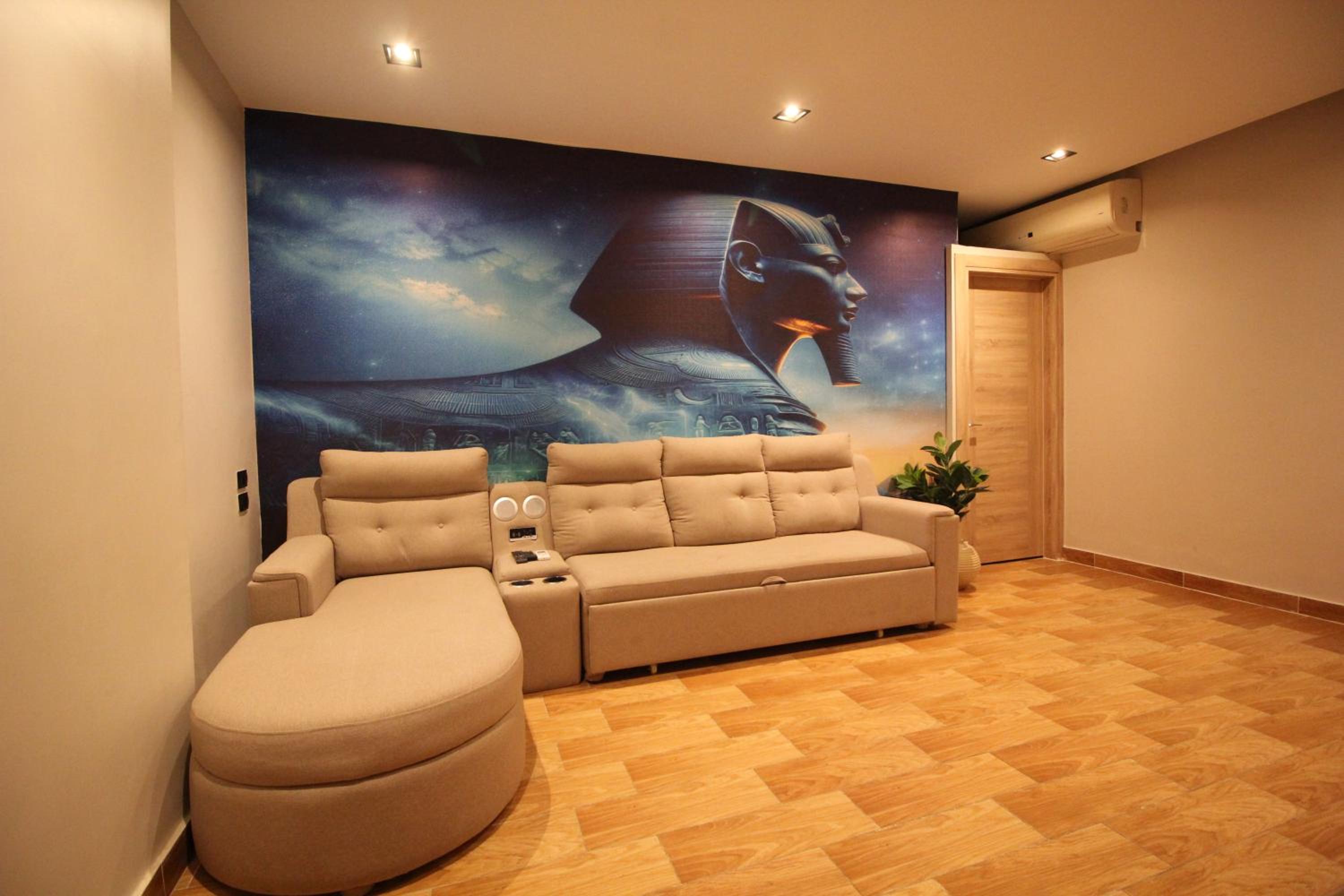 Sphinx Palm View
