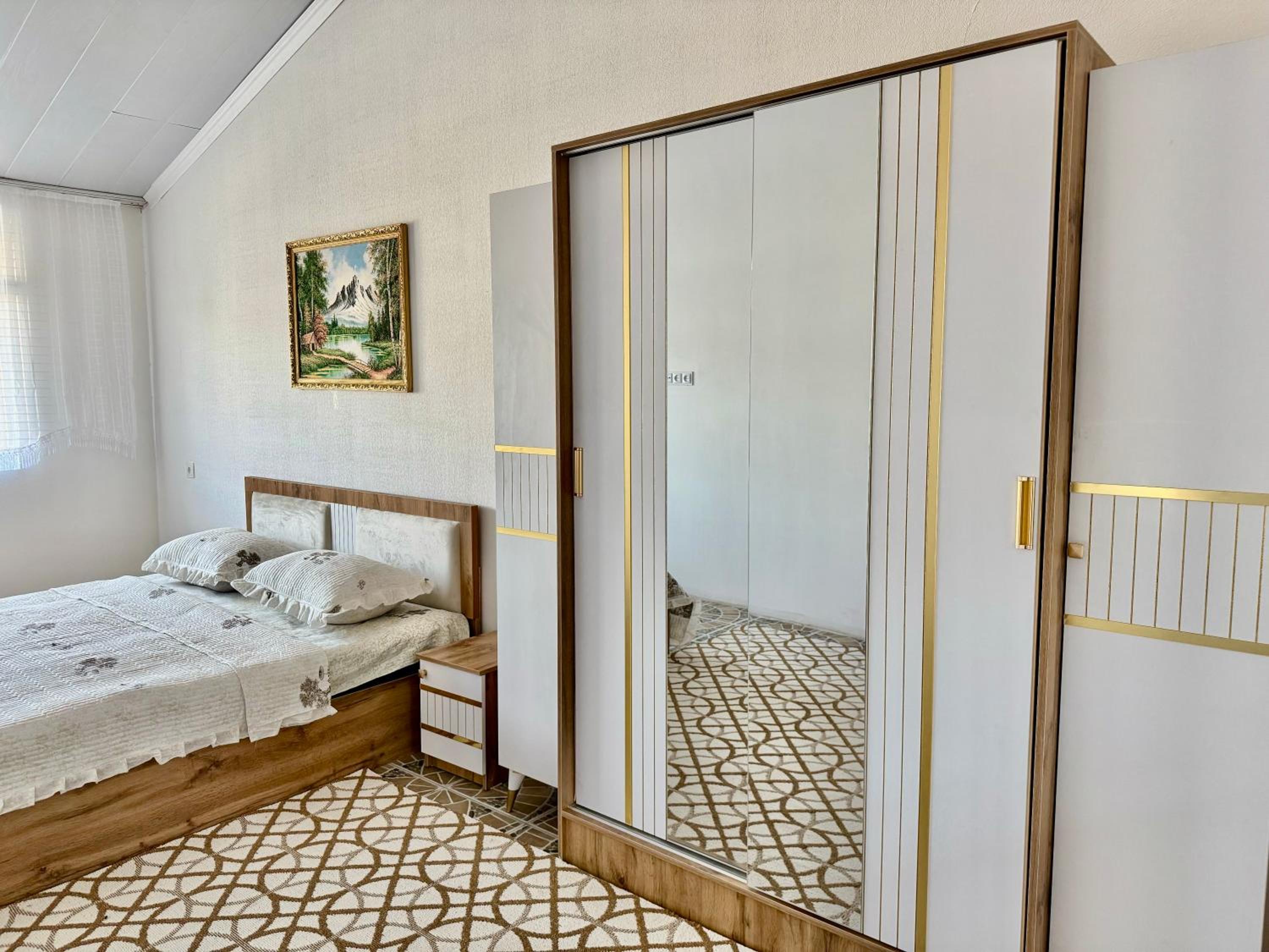 Sergeli Getaway