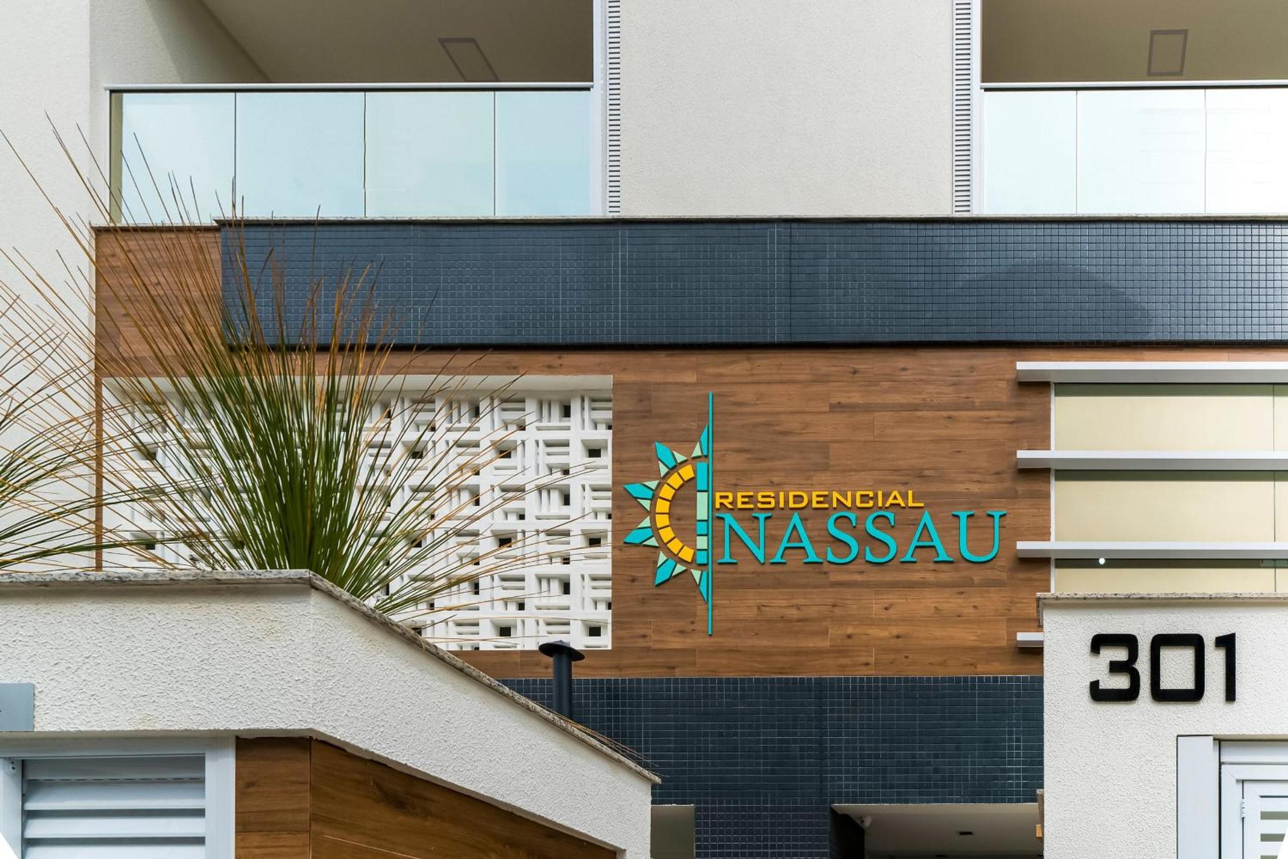 Nassau 203 - Apto 2 quartos próximo às duas praias do Canto Grande