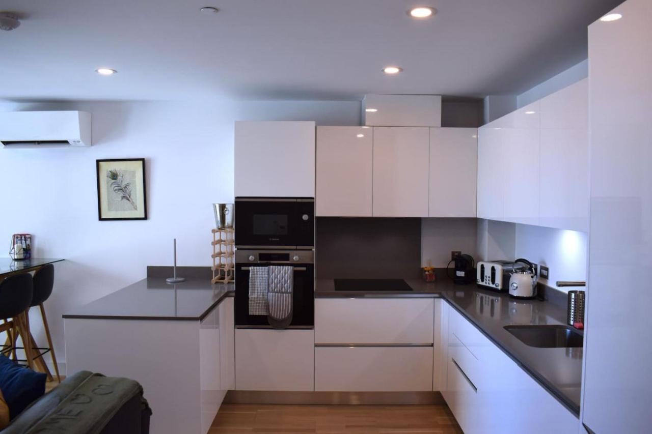 Chic Apartment And Spa Gibraltar
