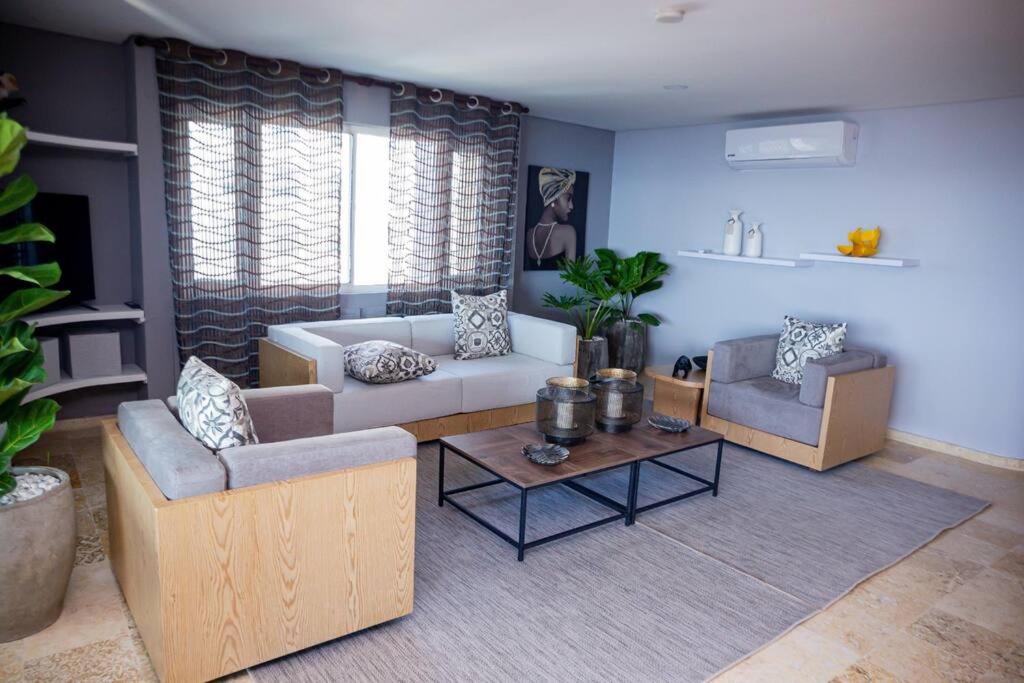Morros Luxury 605B