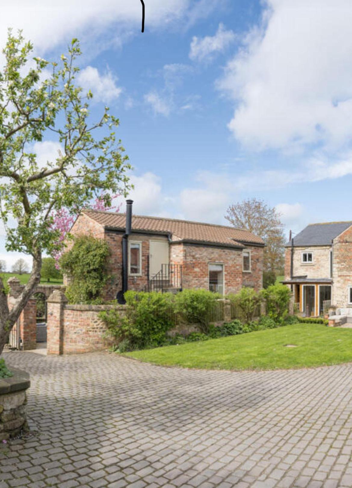 Tanyard Cottage - Whixley, York, North Yorkshire view 3