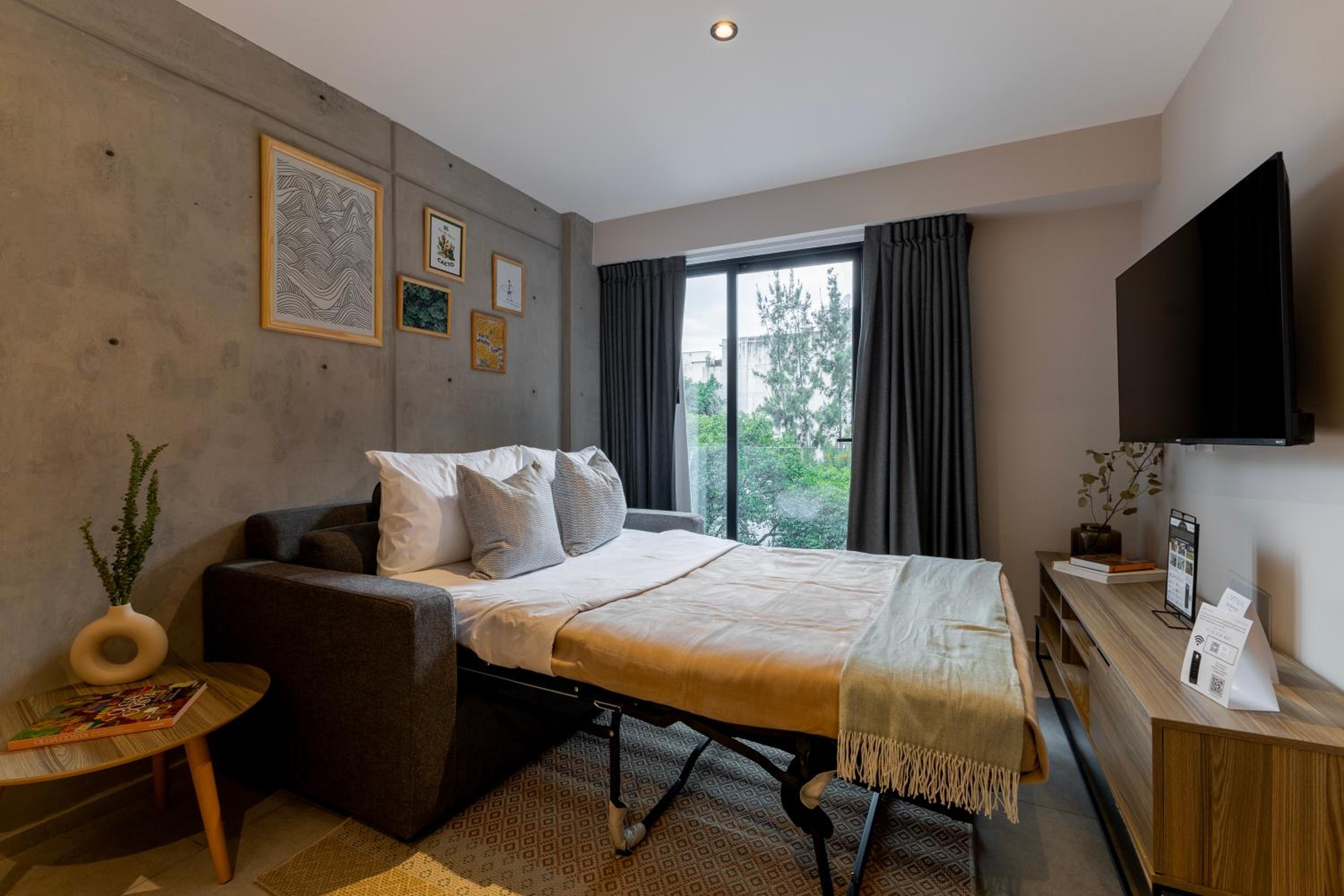 hotel room