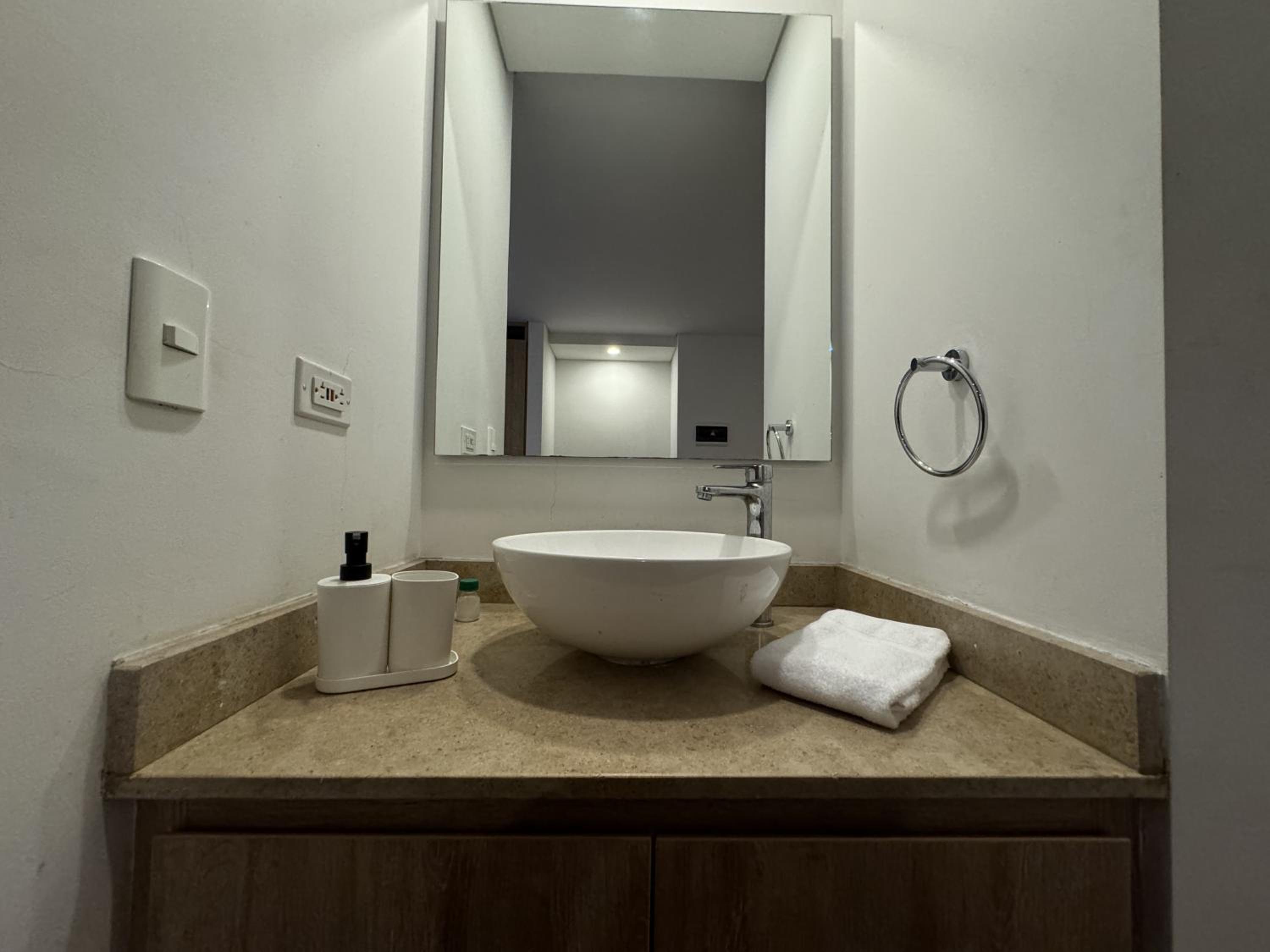Moderno apartaestudio en La Candelaria, cerca de museos y universidades !!!