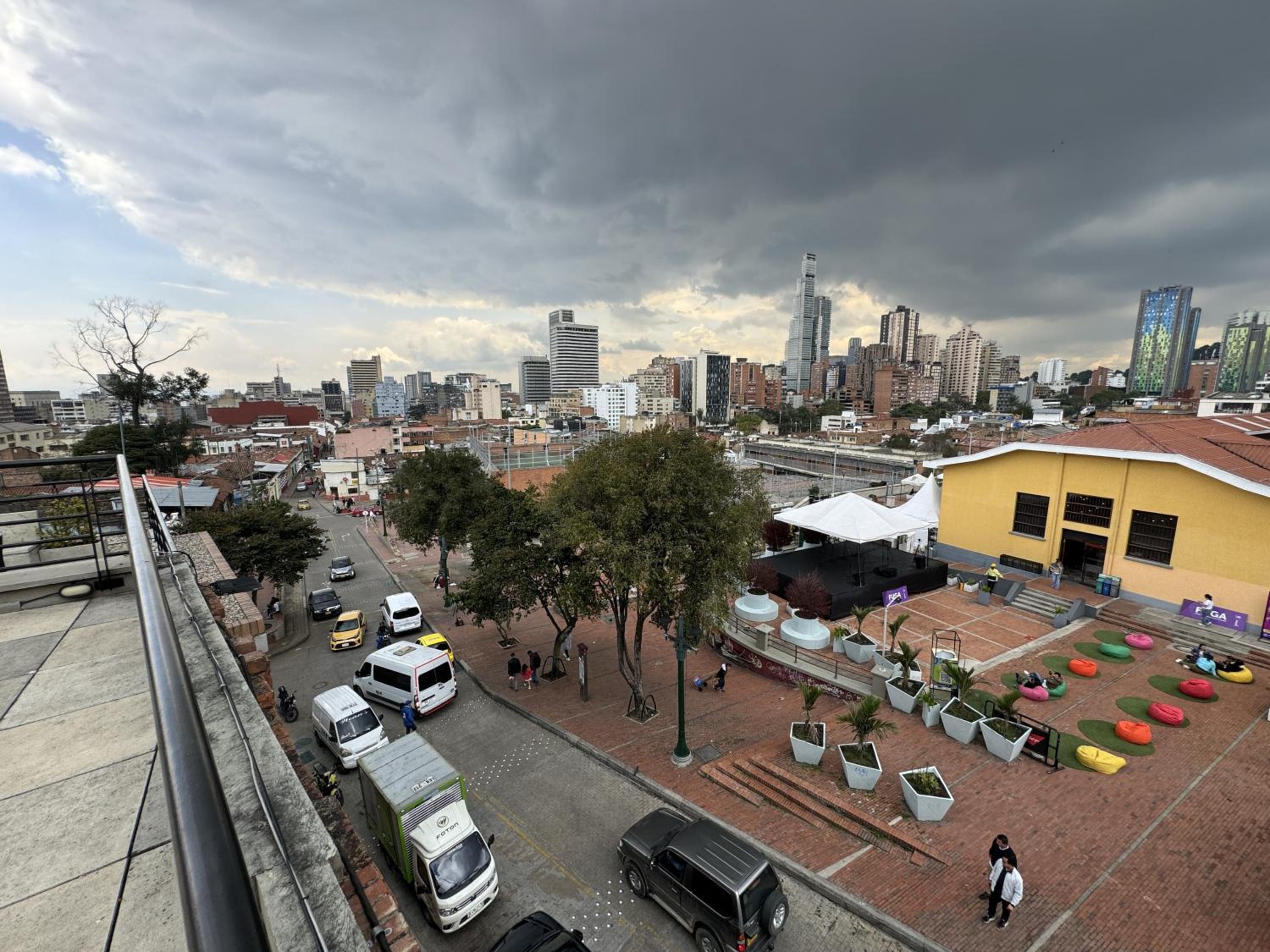 Moderno apartaestudio en La Candelaria, cerca de museos y universidades !!!