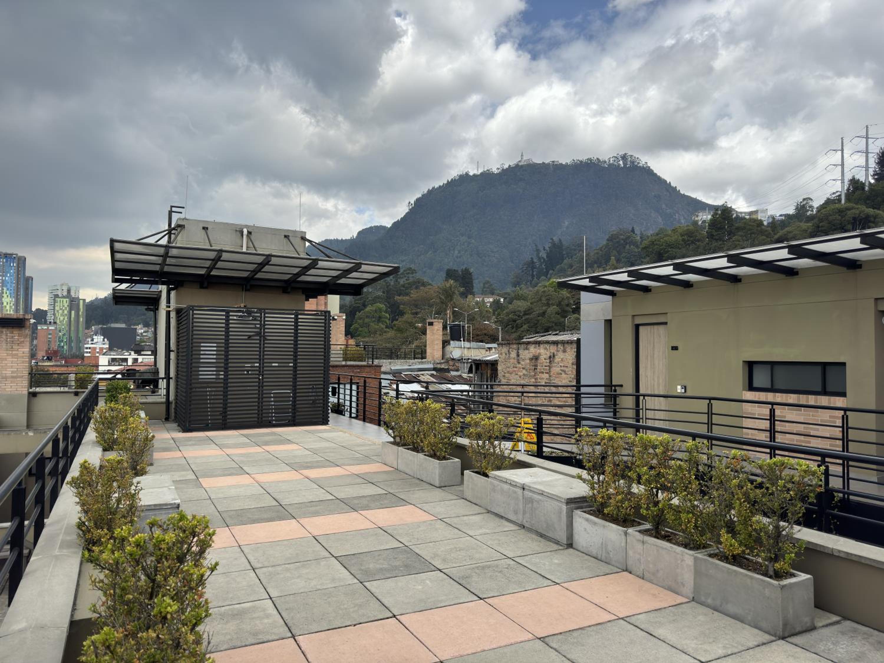 Moderno apartaestudio en La Candelaria, cerca de museos y universidades !!!