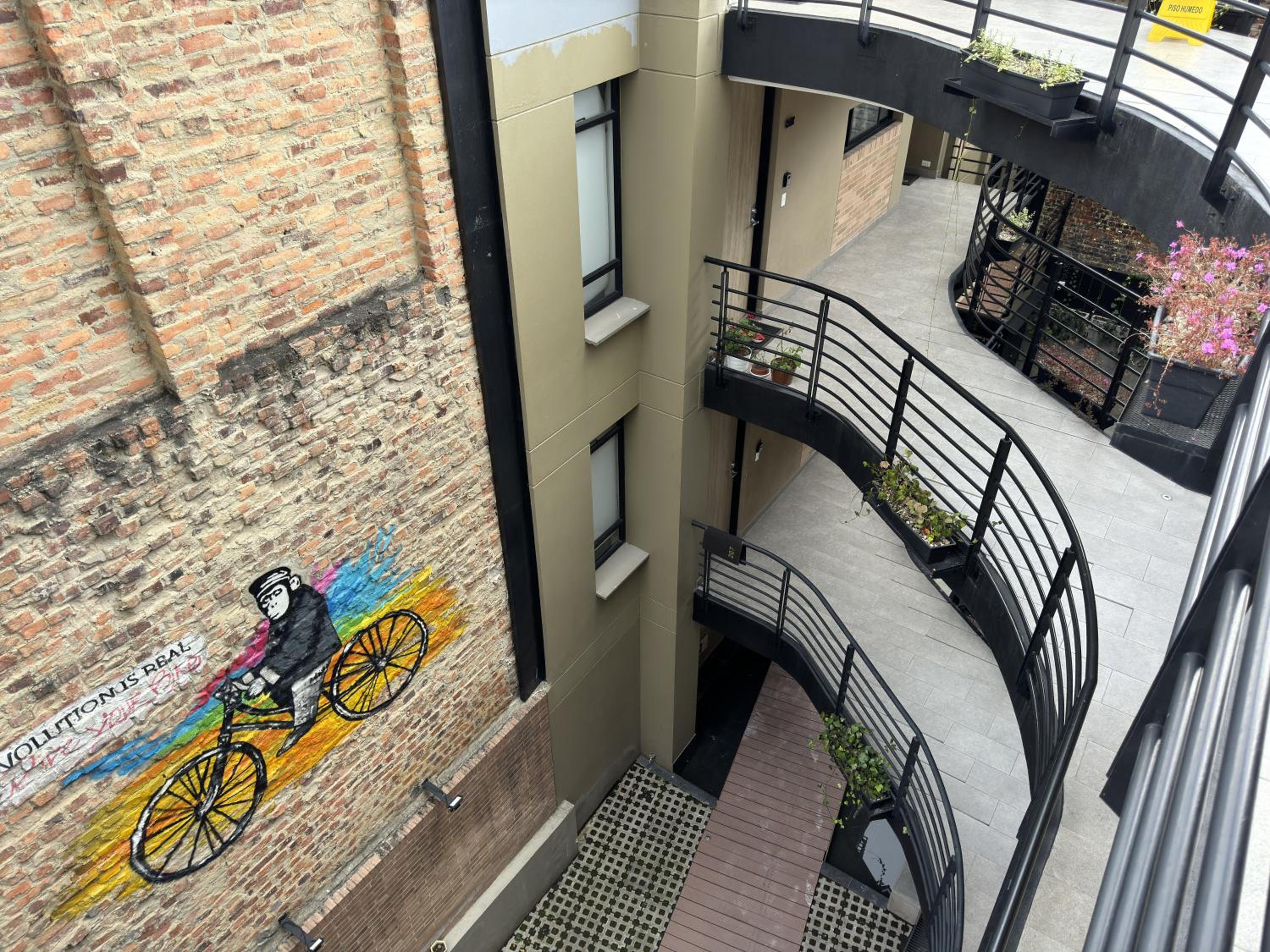 Moderno apartaestudio en La Candelaria, cerca de museos y universidades !!!