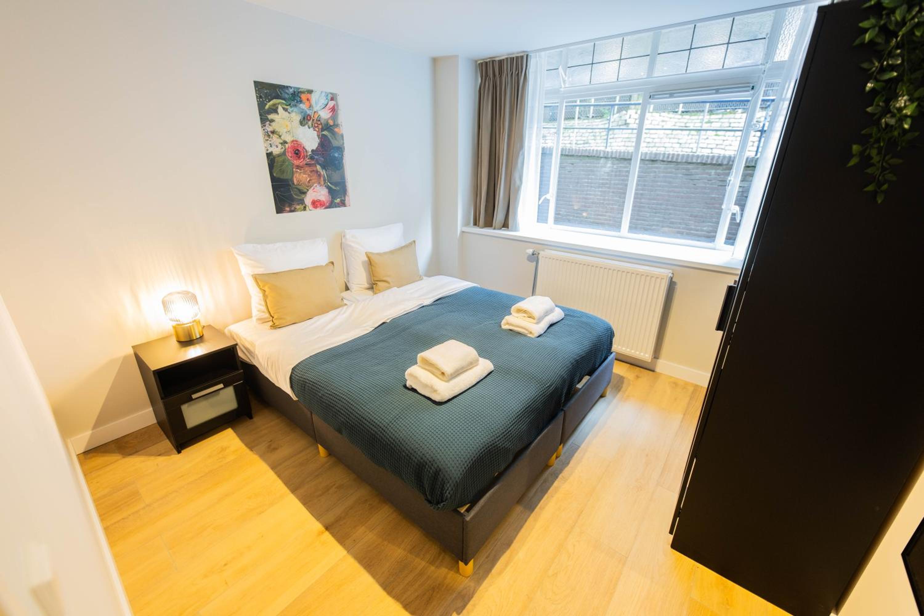 Alphabet Apartments - Westersingel 320