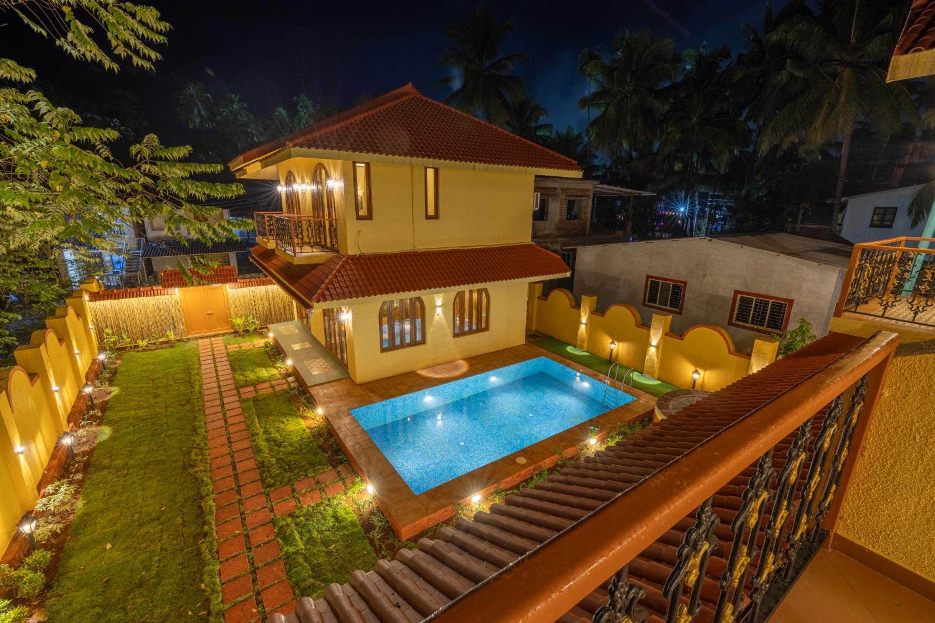 Ishaan Holiday Home