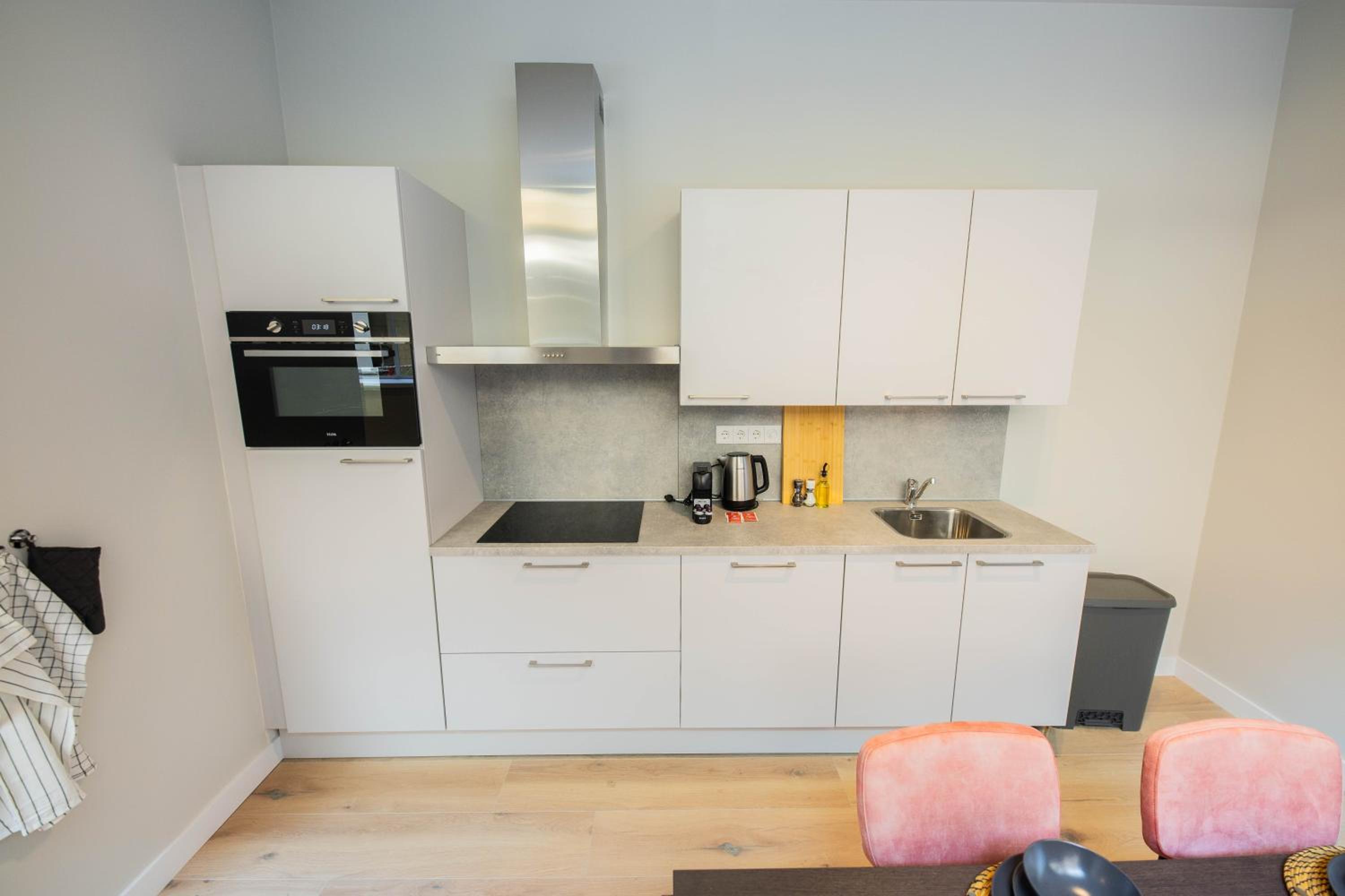 Alphabet Apartments - Westersingel 320