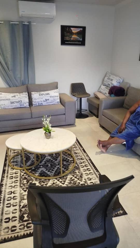 Baraka's Nest Deluxe Double Room 1 Adult 2 Children
