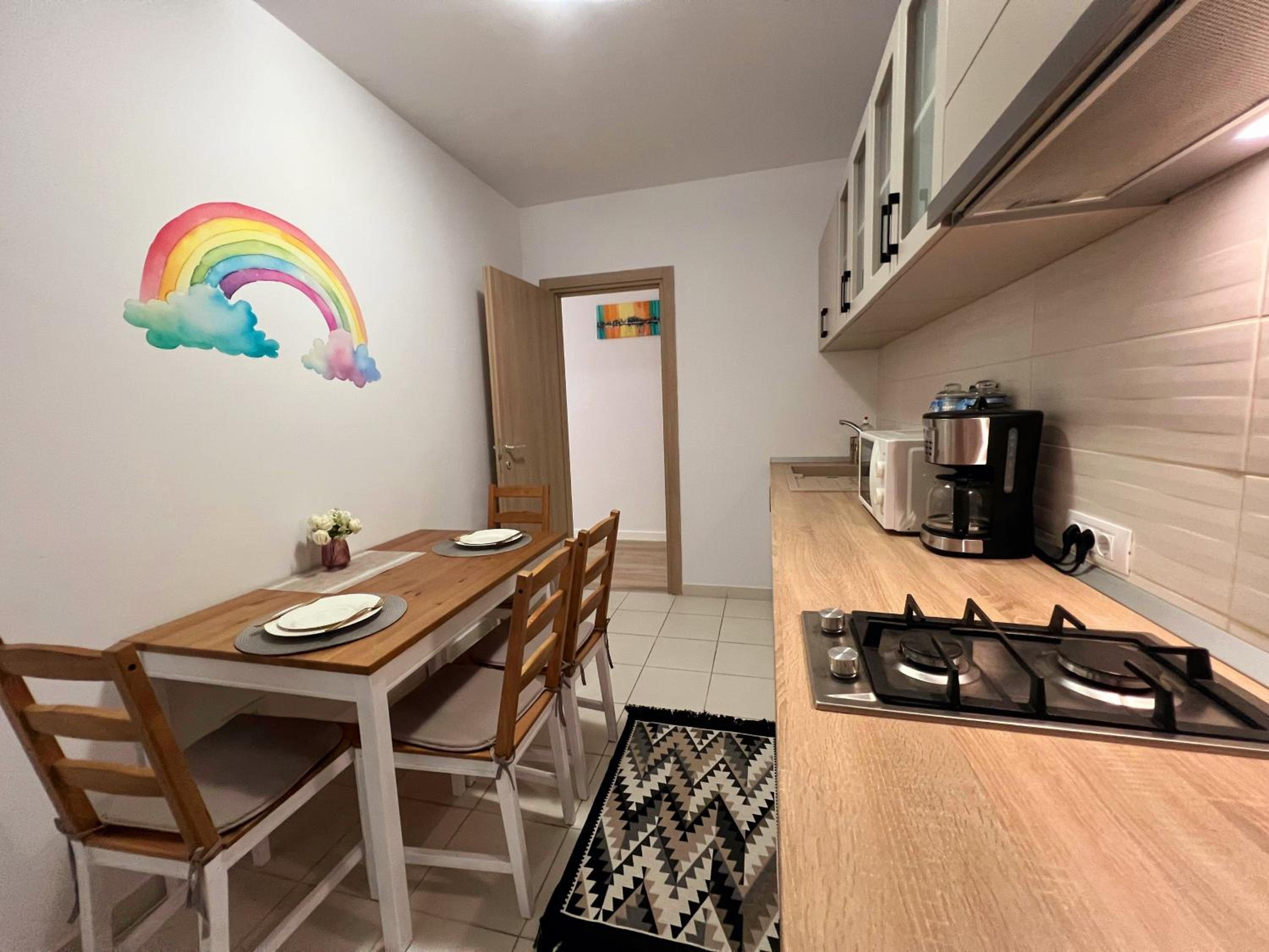 Central Apartment 83 free parking - spital recuperare view 5