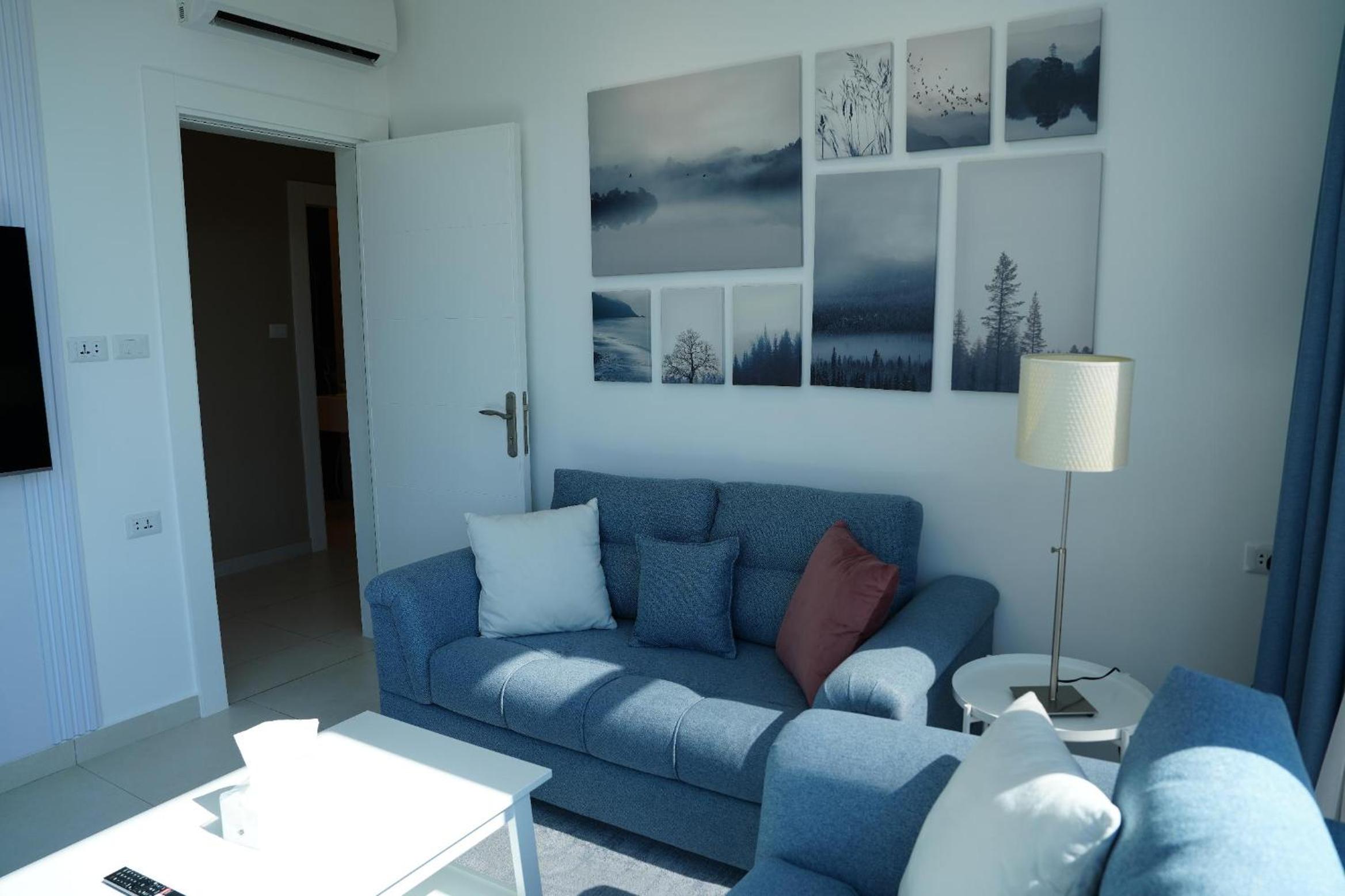 Janty Apartments