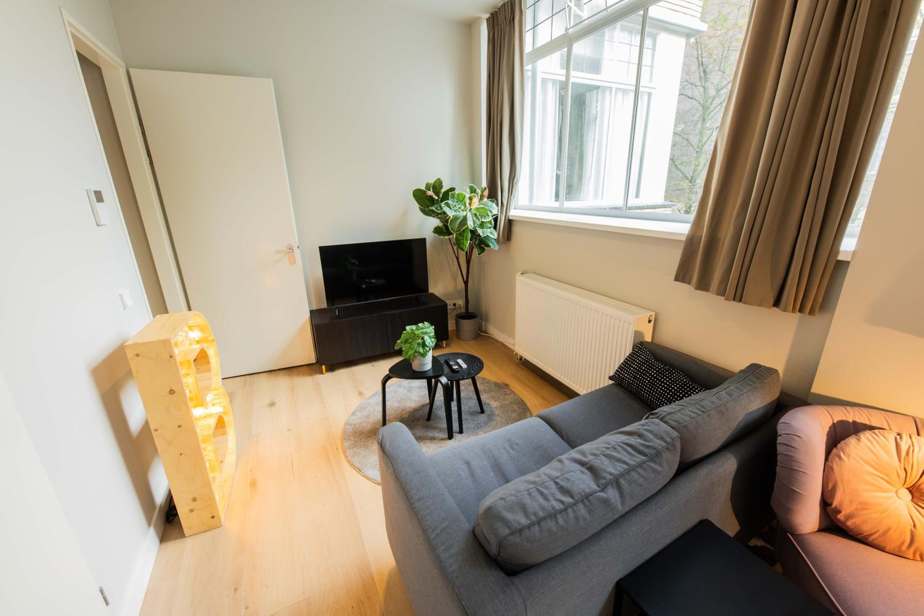 Alphabet Apartments - Westersingel 320