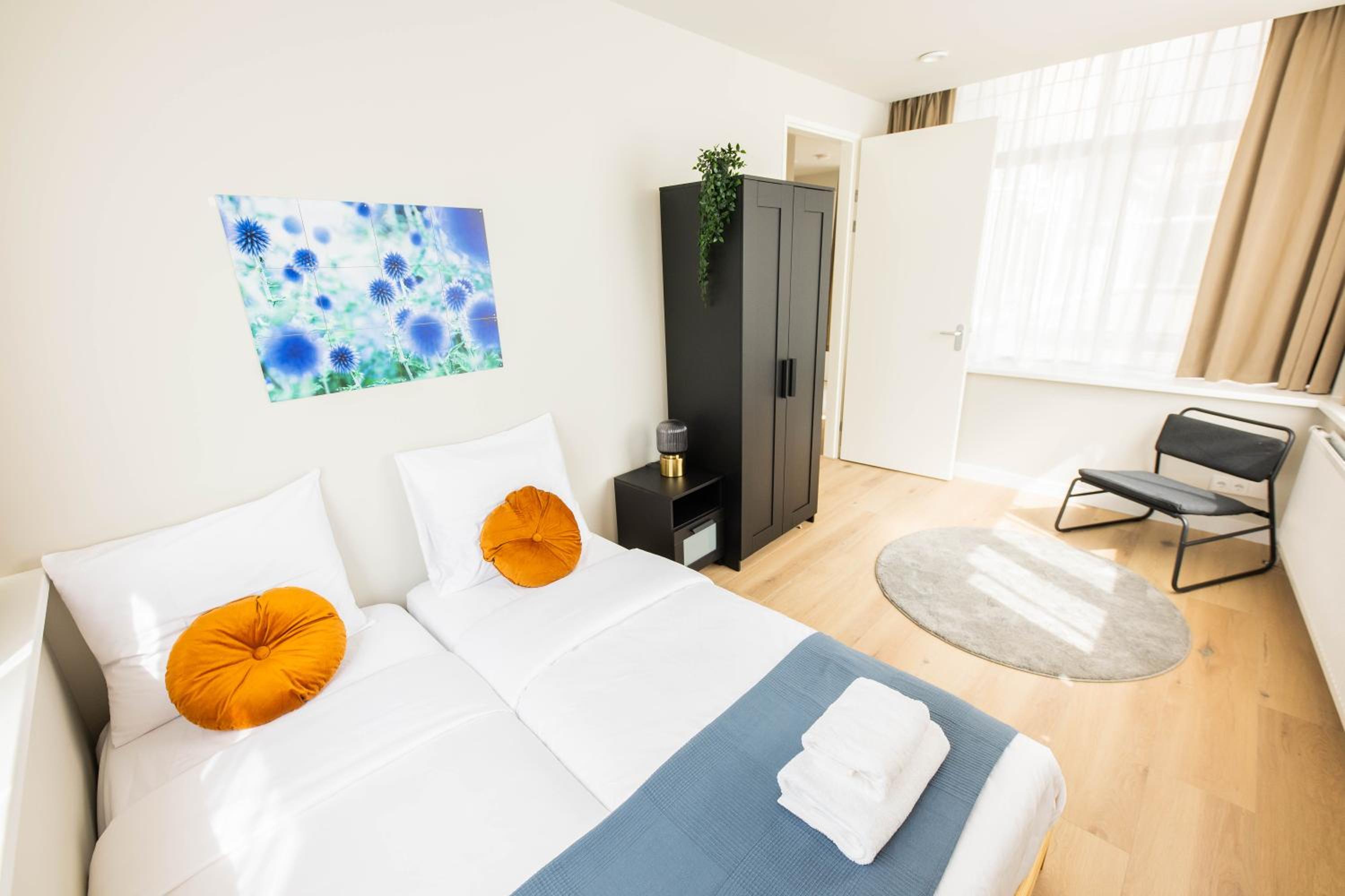 Alphabet Apartments - Westersingel 320