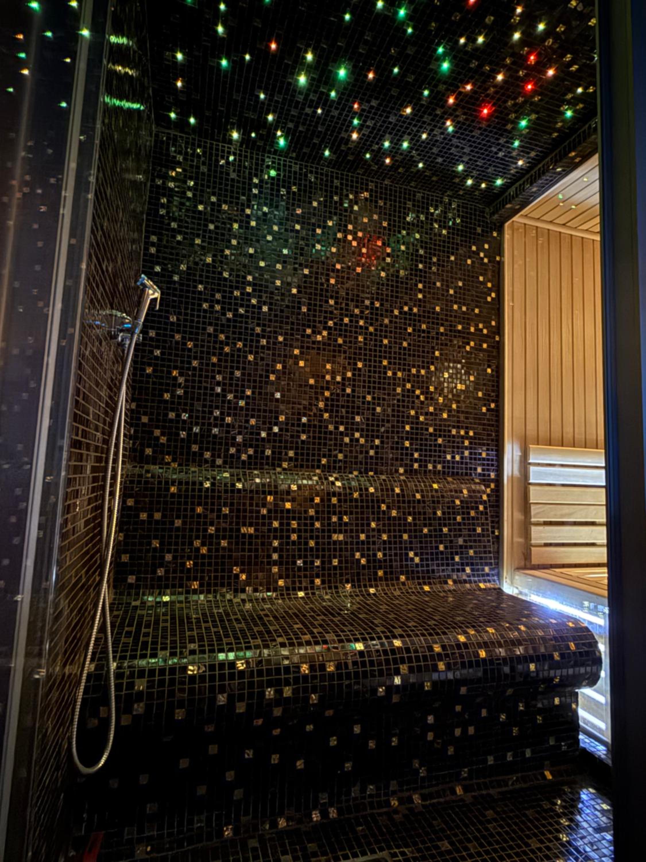 Villa Prive and Spa