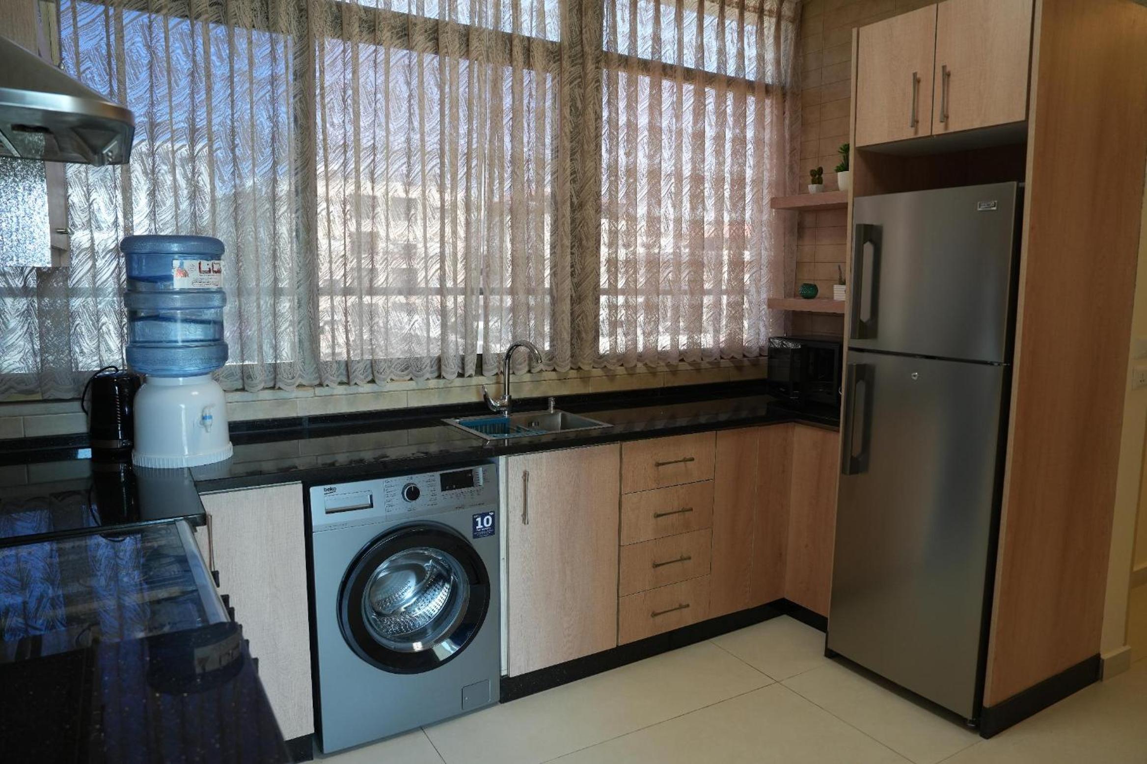 Janty Apartments