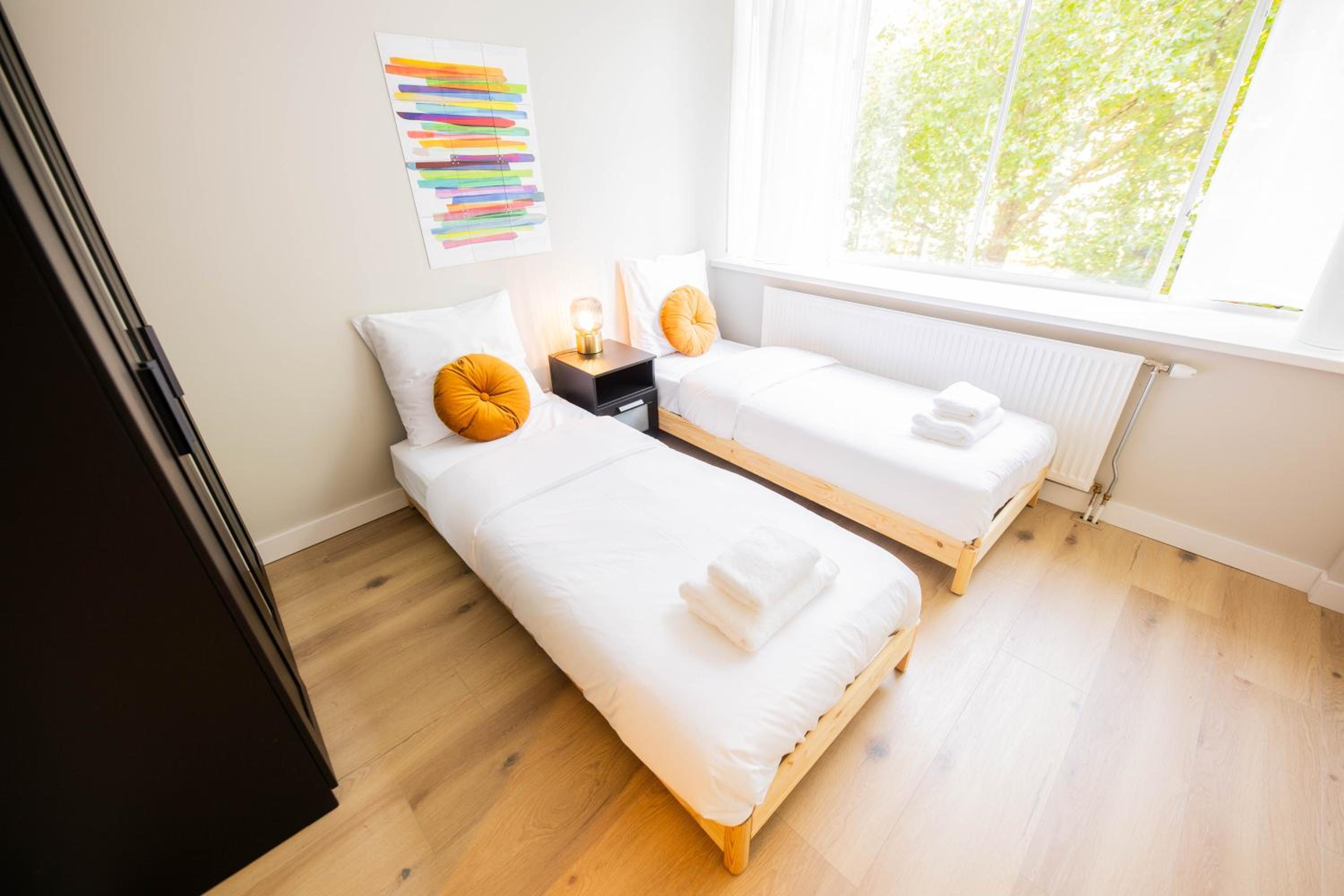 Alphabet Apartments - Westersingel 320