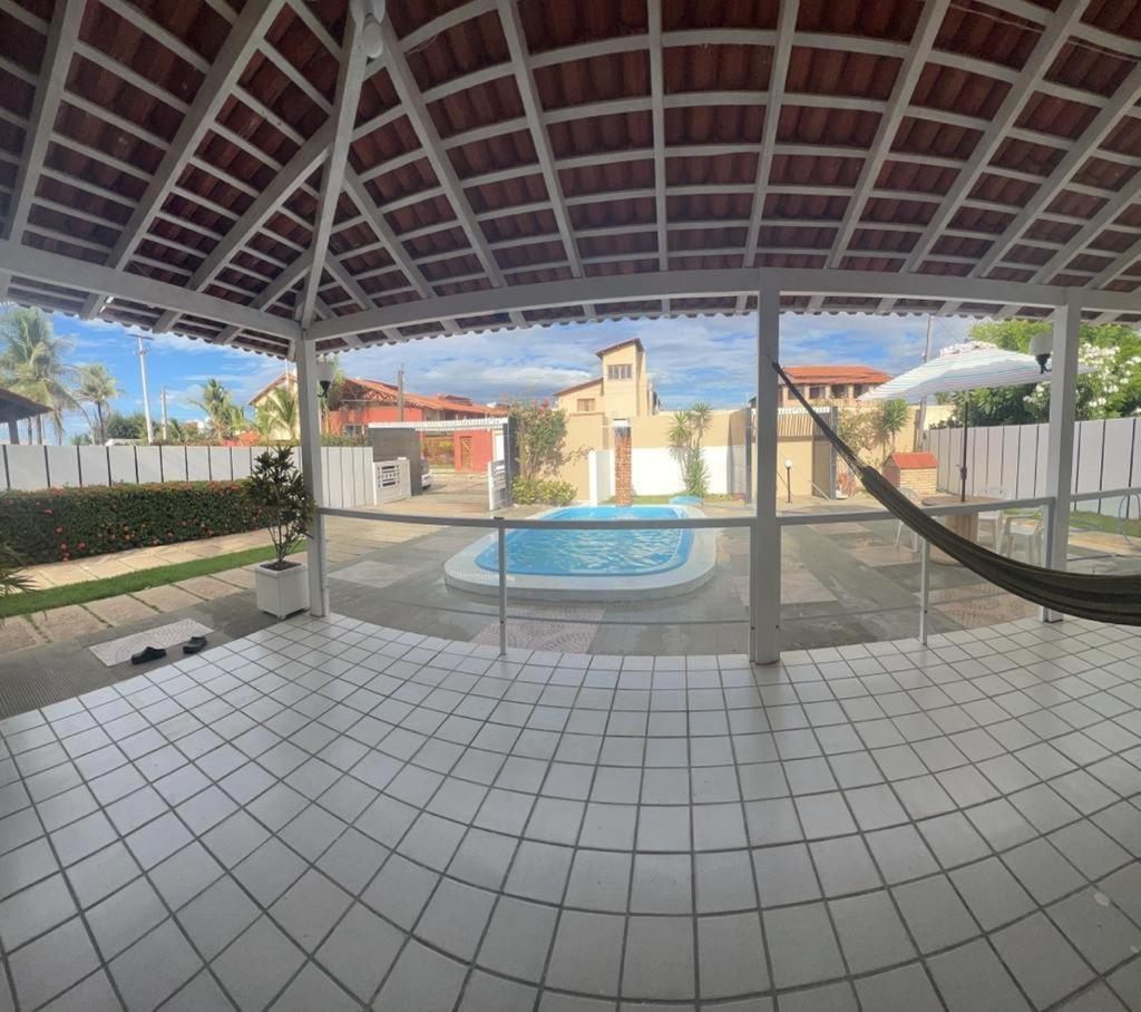 Casa Condomínio