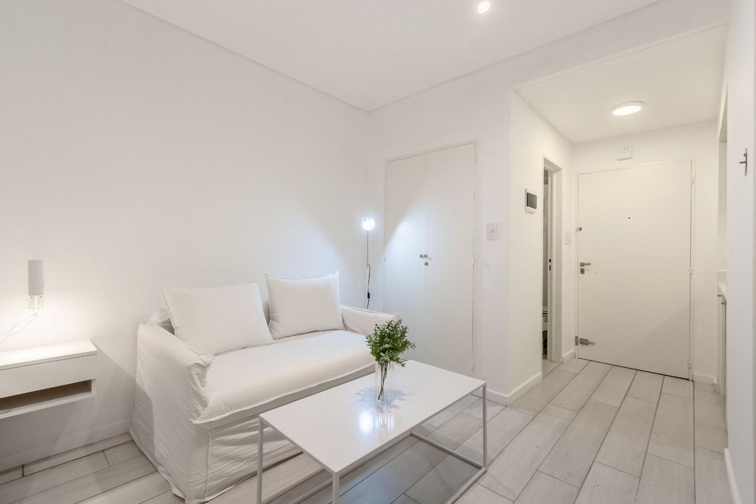 Modern Studio on Av. Libertador | 24/7 Security