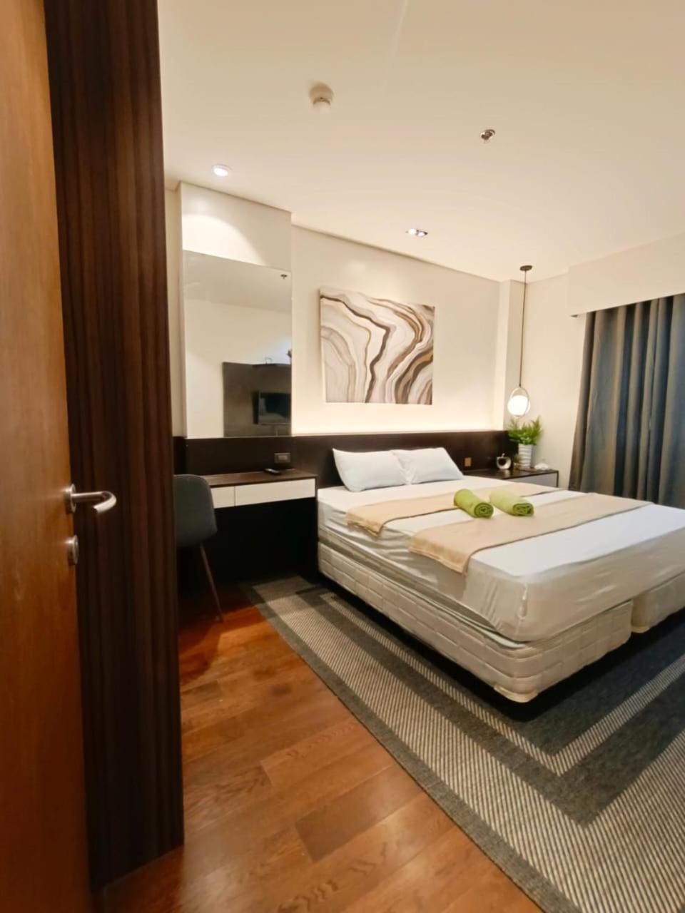 Tambuli 1 Bedroom Beachfront Condo view 5