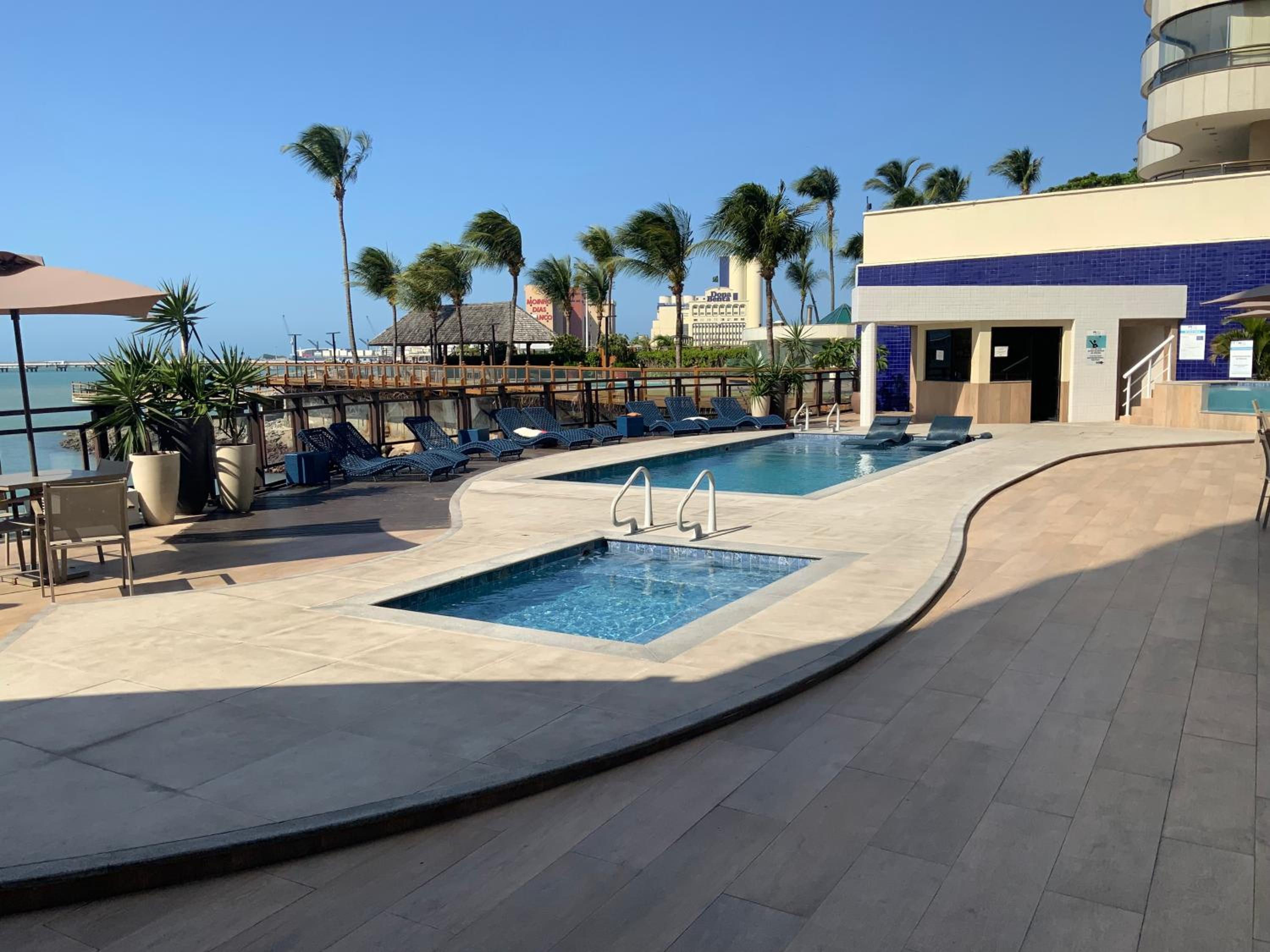 Beira Mar-Iate Plaza