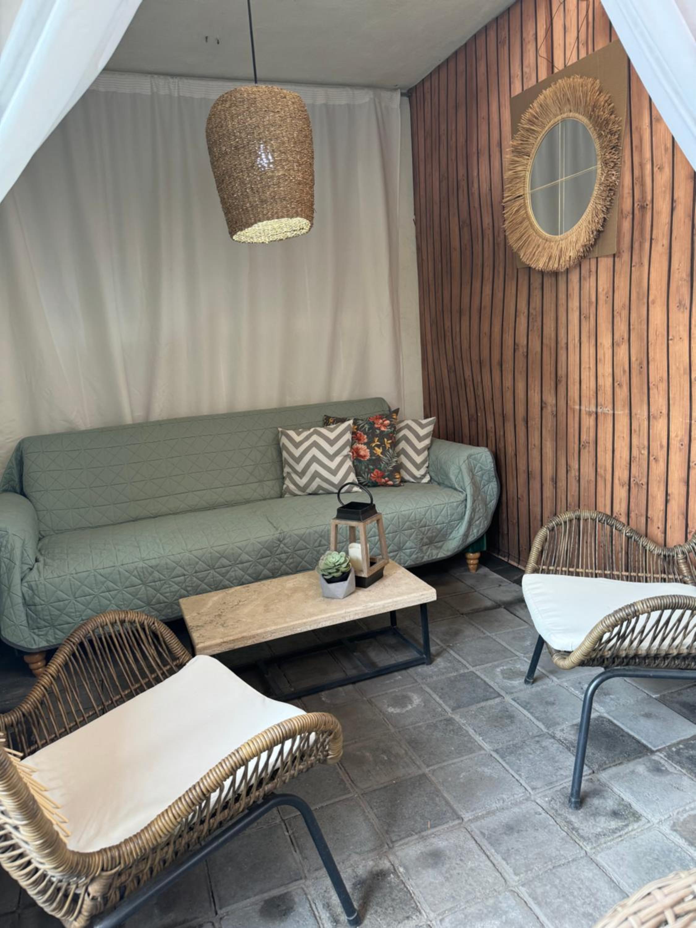 Casa YON pet friendly,Netflix,Amazon Prime,wifi alta velocidad, estacionamiento gratis view 3