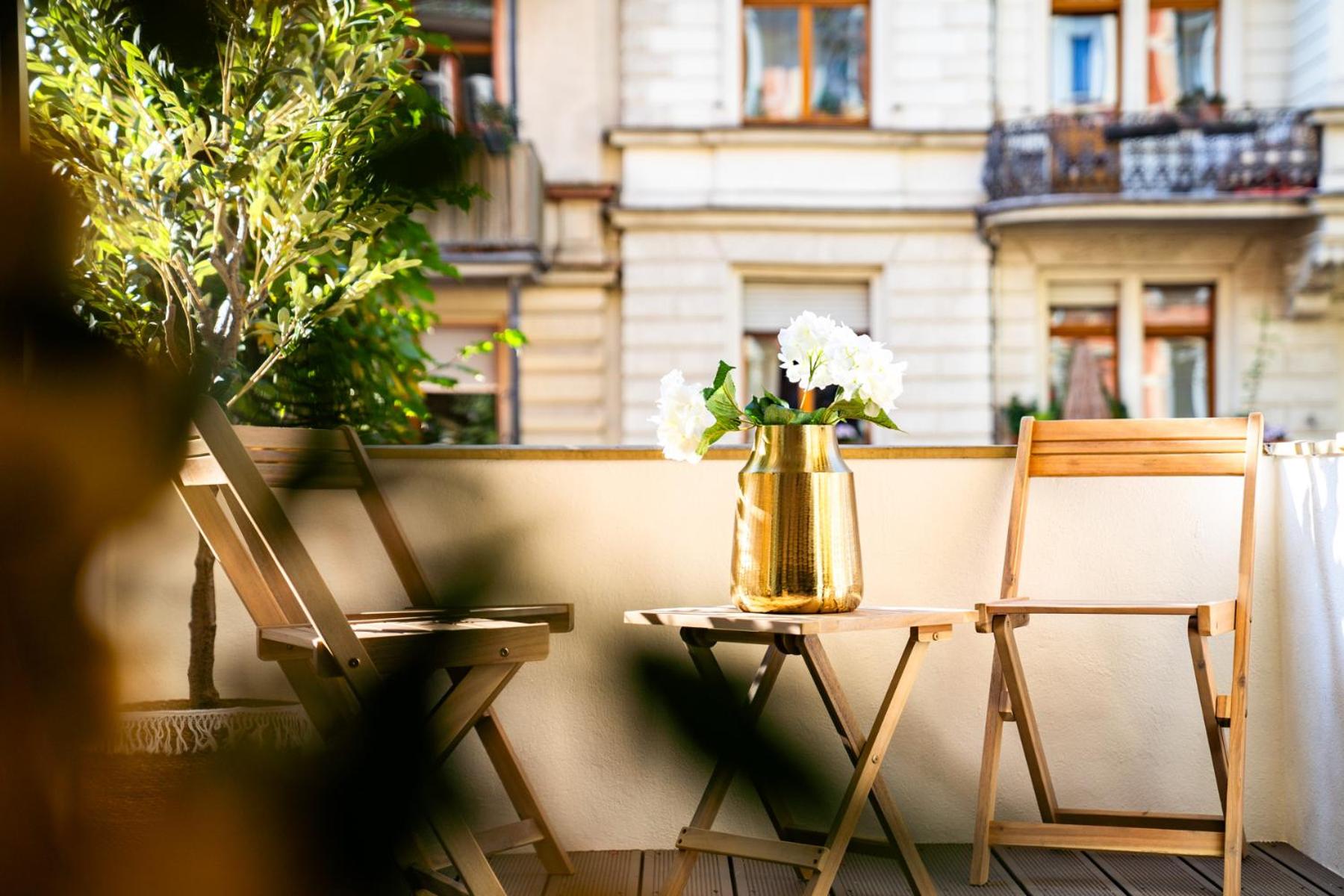 balance & terrace