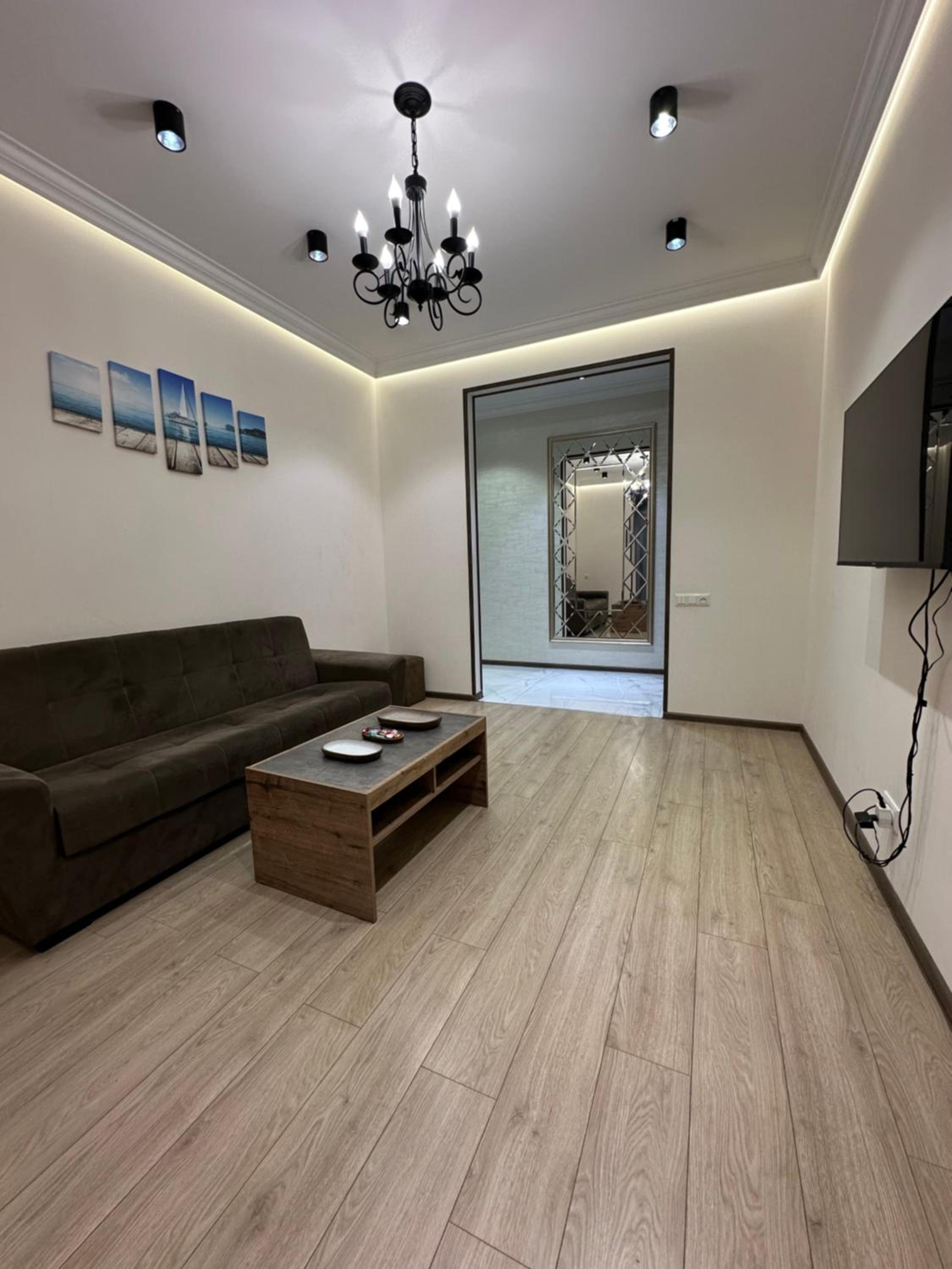 Saryan House