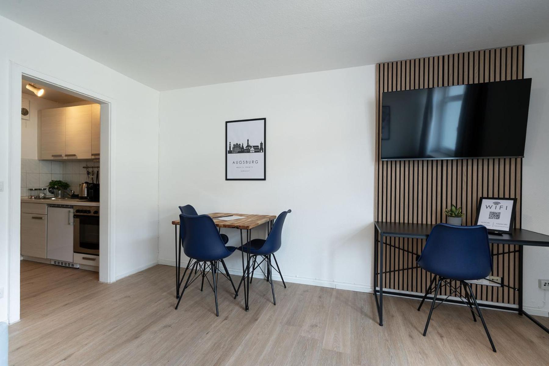 NEU Mozarthaus Center Netflix Arbeitsplatz