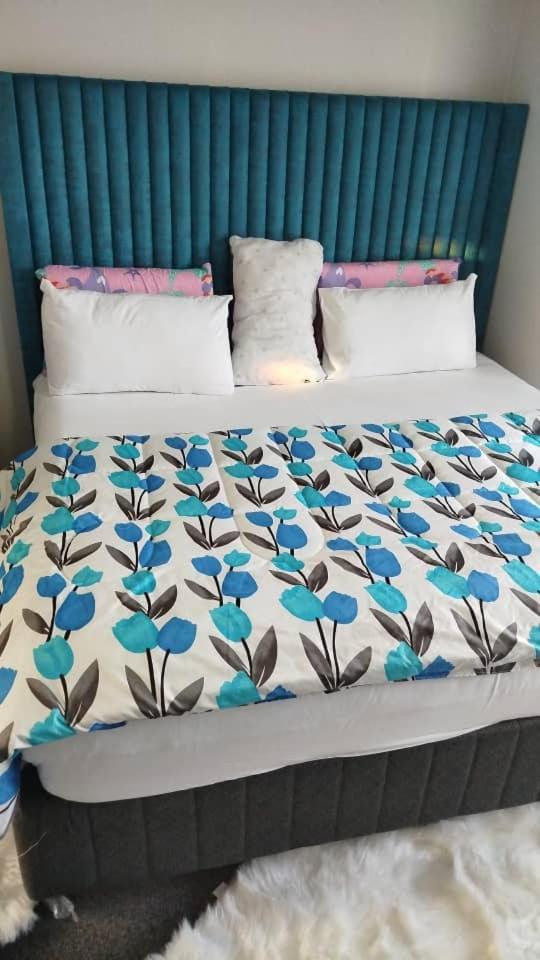 Tranquil Hideaway Standard King Room