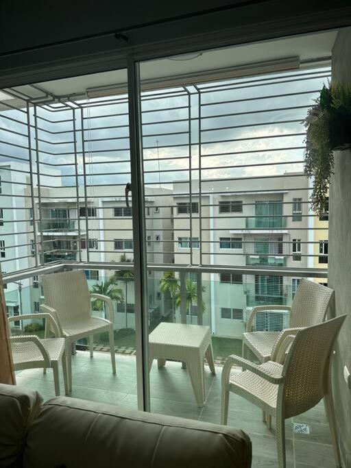 Elegante y Moderno Apartamento