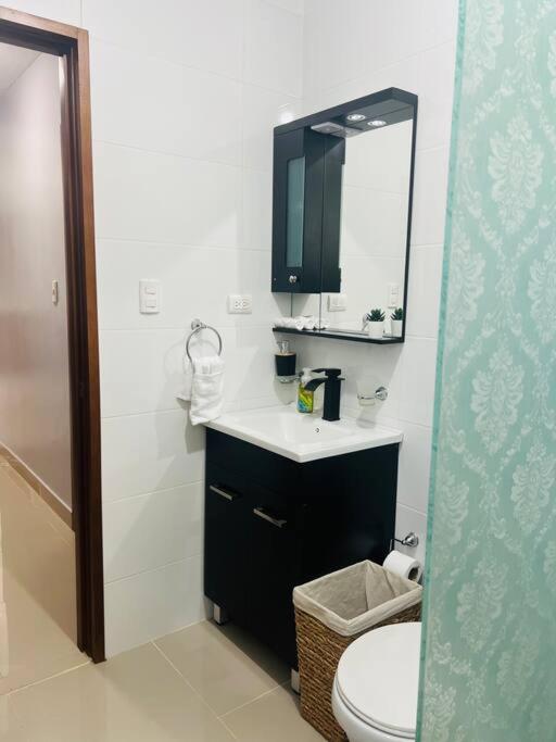 Elegante y Moderno Apartamento