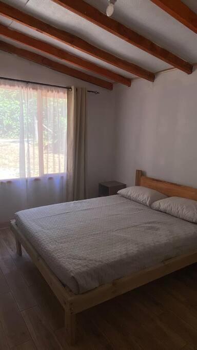 Cabañas Entrearomos 1
