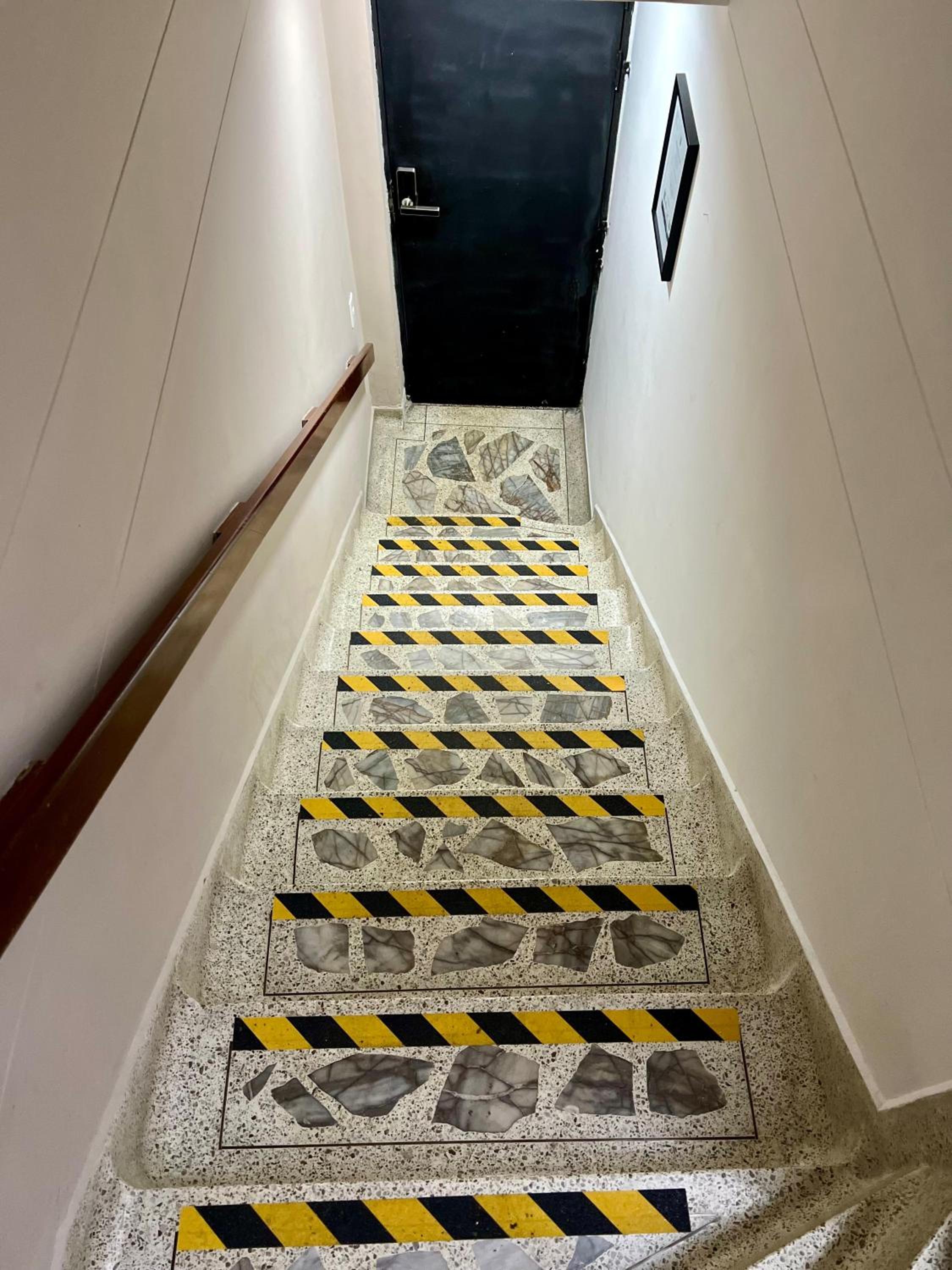 Alojamiento en apartamento cerca a Provenza - M203 By Roots Rentals