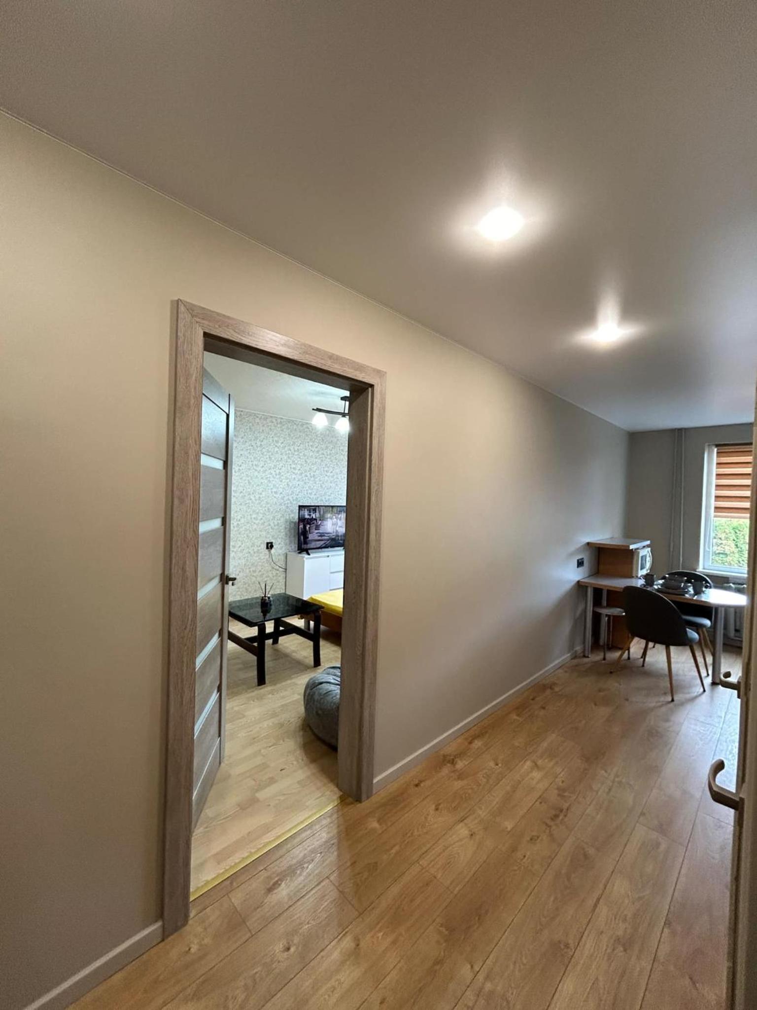 Hotel Vieno kambario apartamentai Telšiuose - Image 1