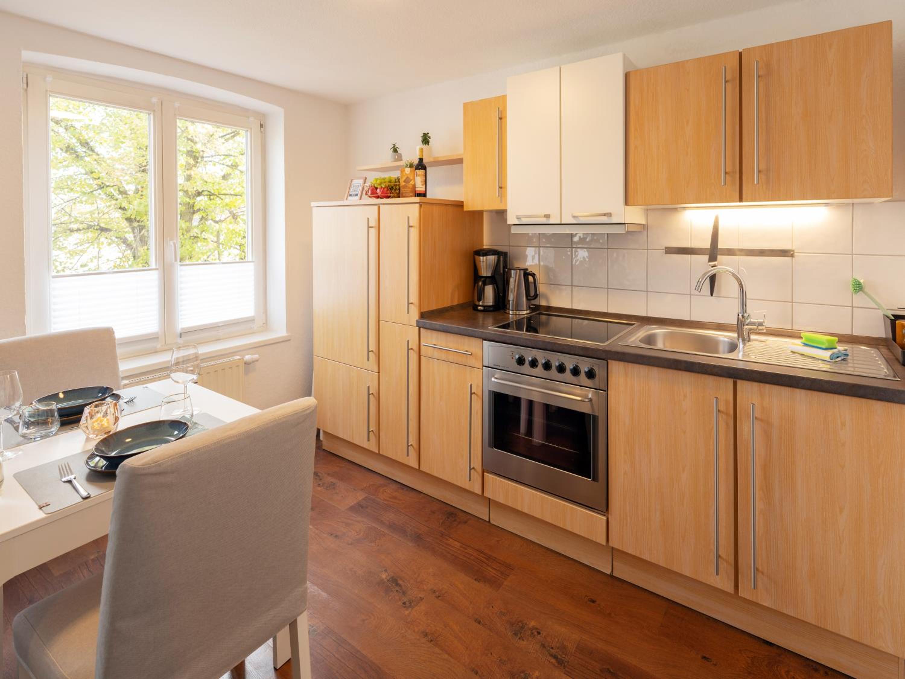 Schlosskönig - Modernes & zentrales Apartment mit Balkon und Arbeitsplatz